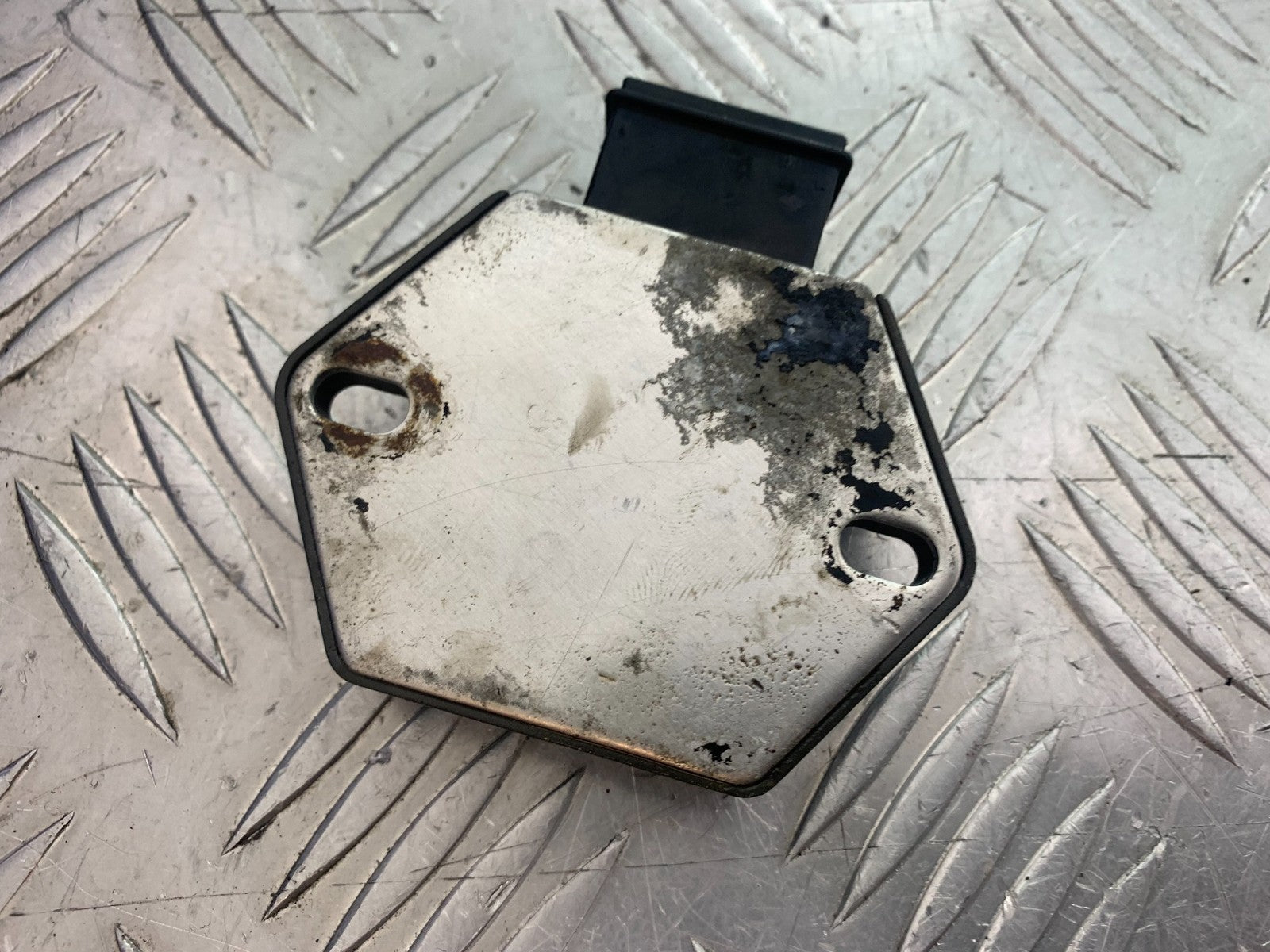 HONDA XL125 VARADERO REGULATOR   YEAR 2001-2006  (CMB1210)