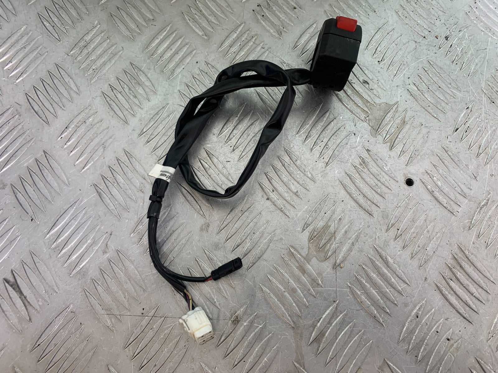 KTM 790 DUKE RIGHT SWITCH GEAR  YEAR 2018-2021  (CMB11150)