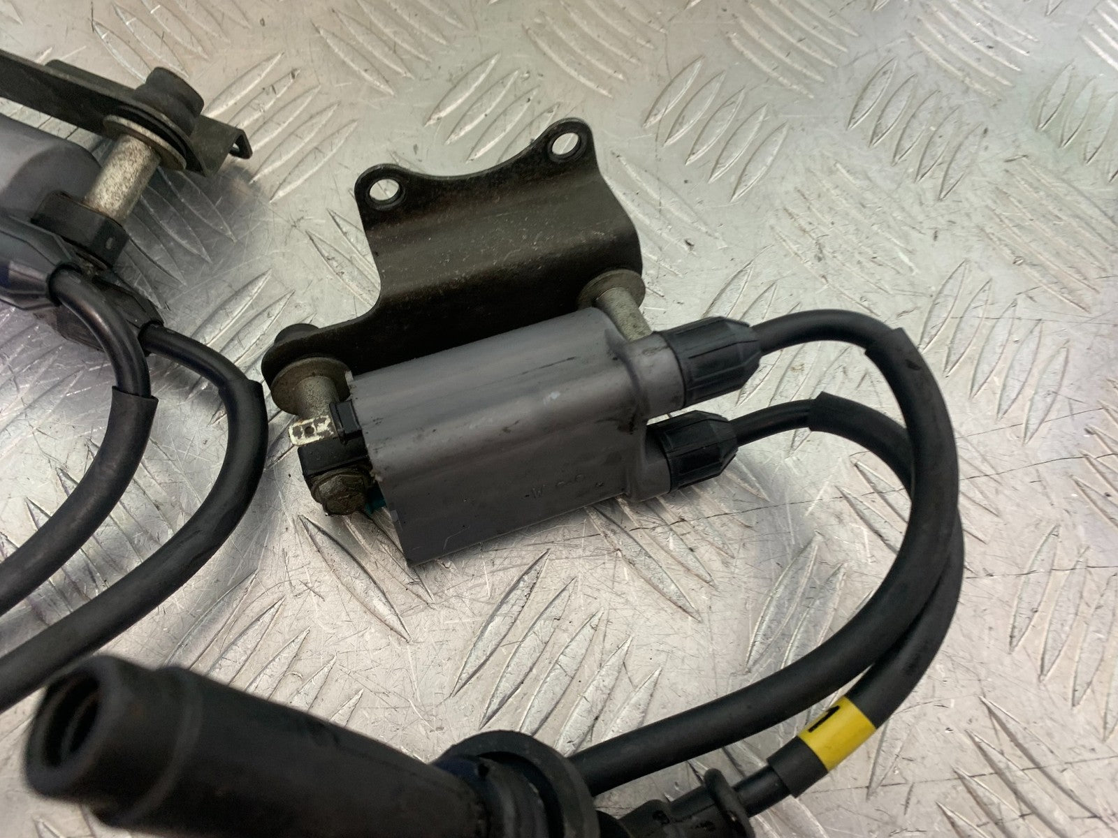 KAWASAKI ZZR1100 D COILS AND CAPS  YEAR 1993-2001 (CMB1289)