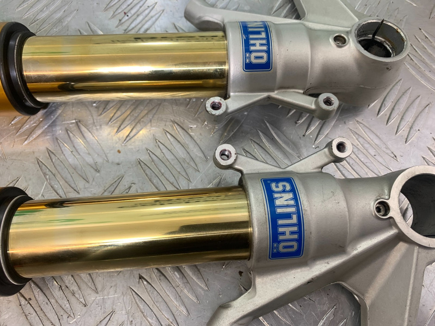 DUCATI 1198 S OHLINS FORKS   YEAR 2009-2011 (CMB1219)