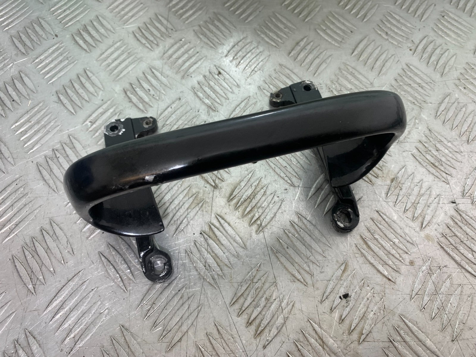 HONDA NTV 600 REVERE GRAB RAIL YEAR 1988-1996  (CMB1281)