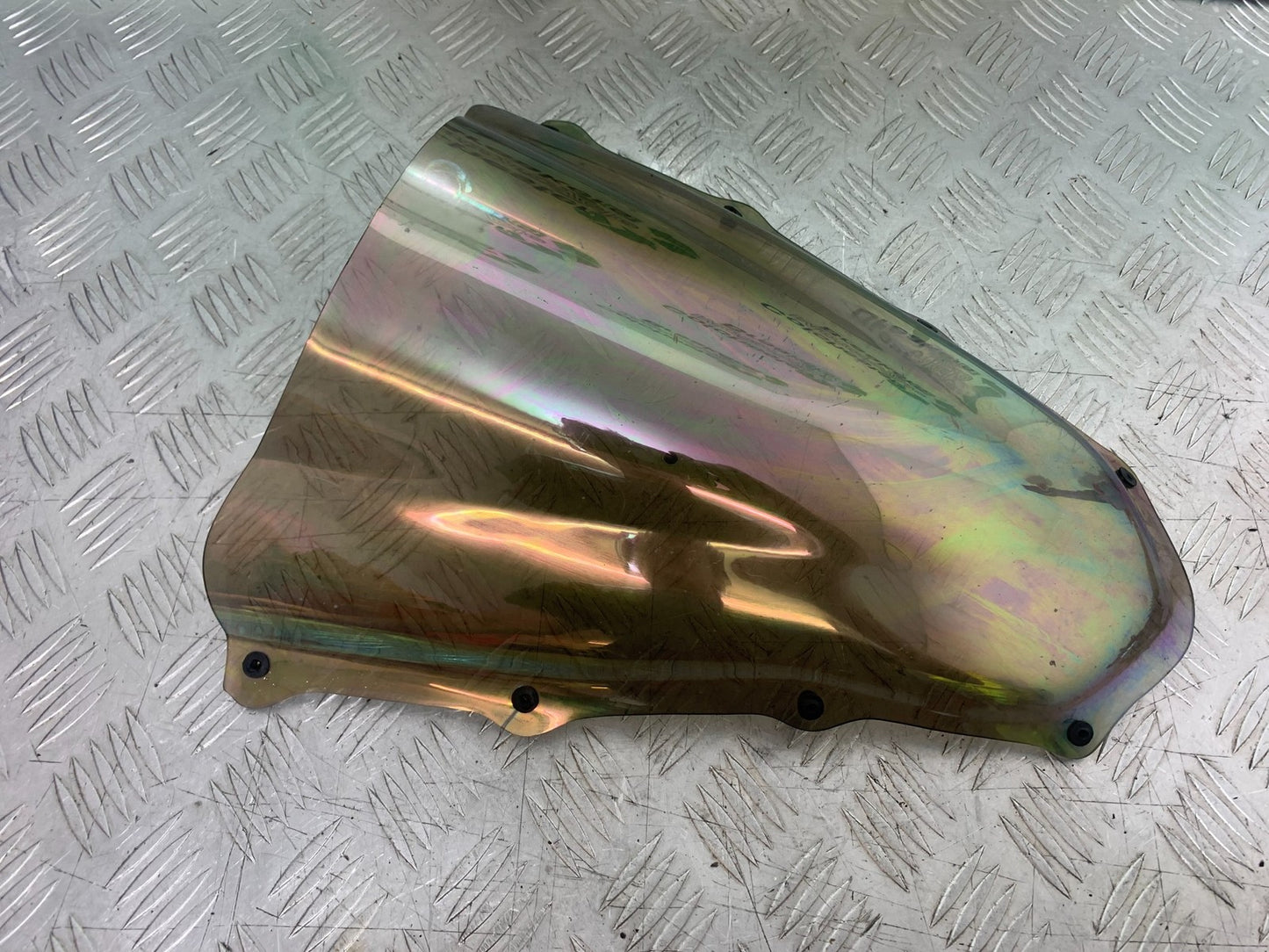 APRILIA RSV1000 R FACTORY MILLE SCREEN  2004-09 (CMB1203)