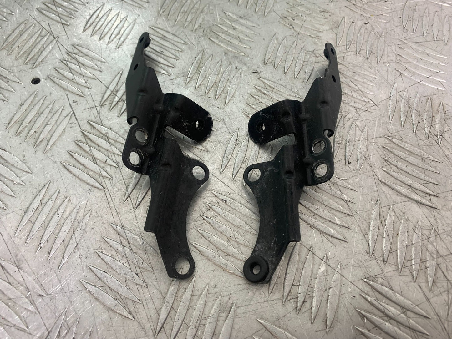 KAWASAKI ER6 N HEADLIGHT BRACKETS YEAR 2012-2017 (CMB1324)