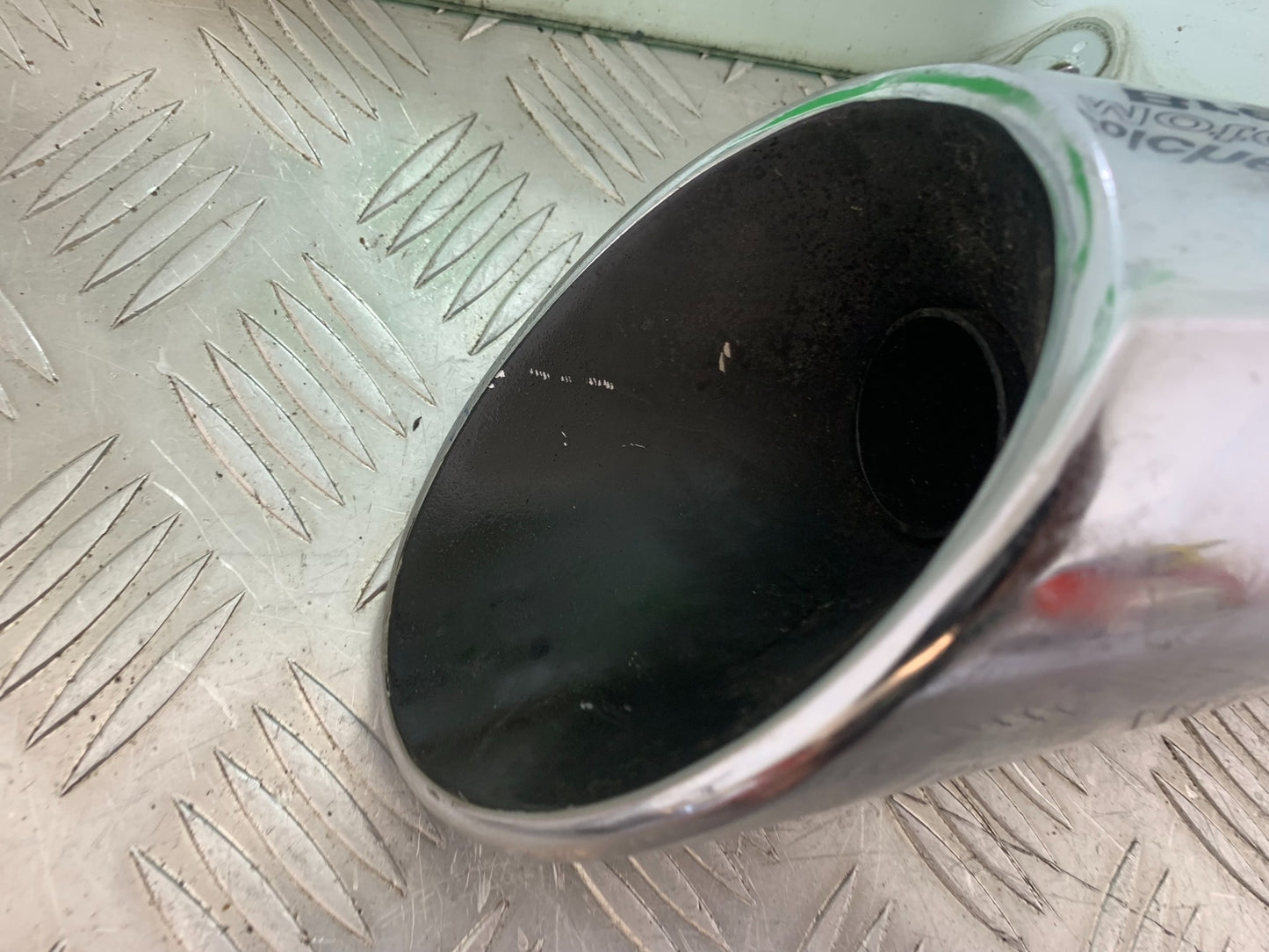 TRIUMPH THUNDERBIRD 1600 RIGHT SILENCER  YEAR 2011 (CMB1107)