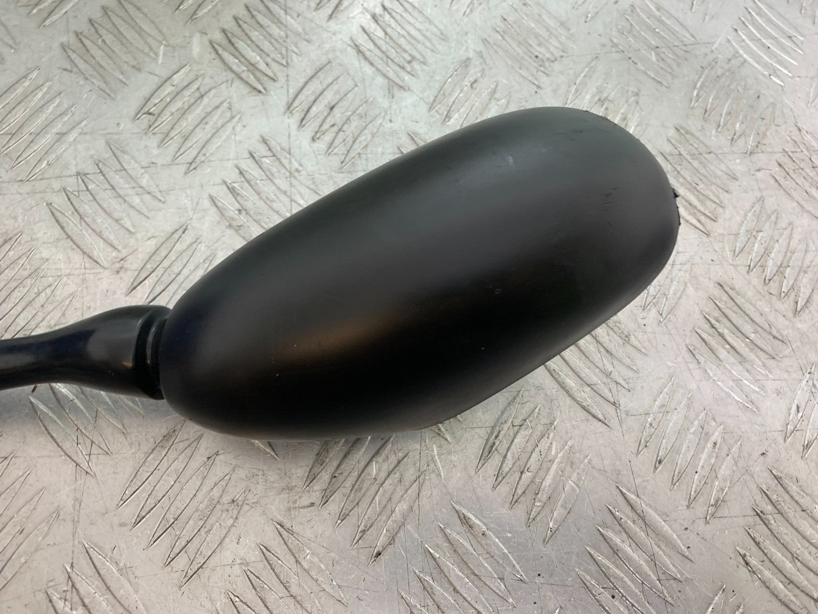 YAMAHA FZS1000 FAZER RIGHT MIRROR YEAR 2001-05 (CMB1275)