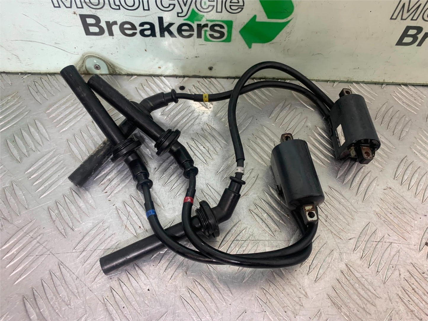 YAMAHA XJ6 XJ6-S COILS AND CAPS  YEAR 2009-2015  (CMB1212)