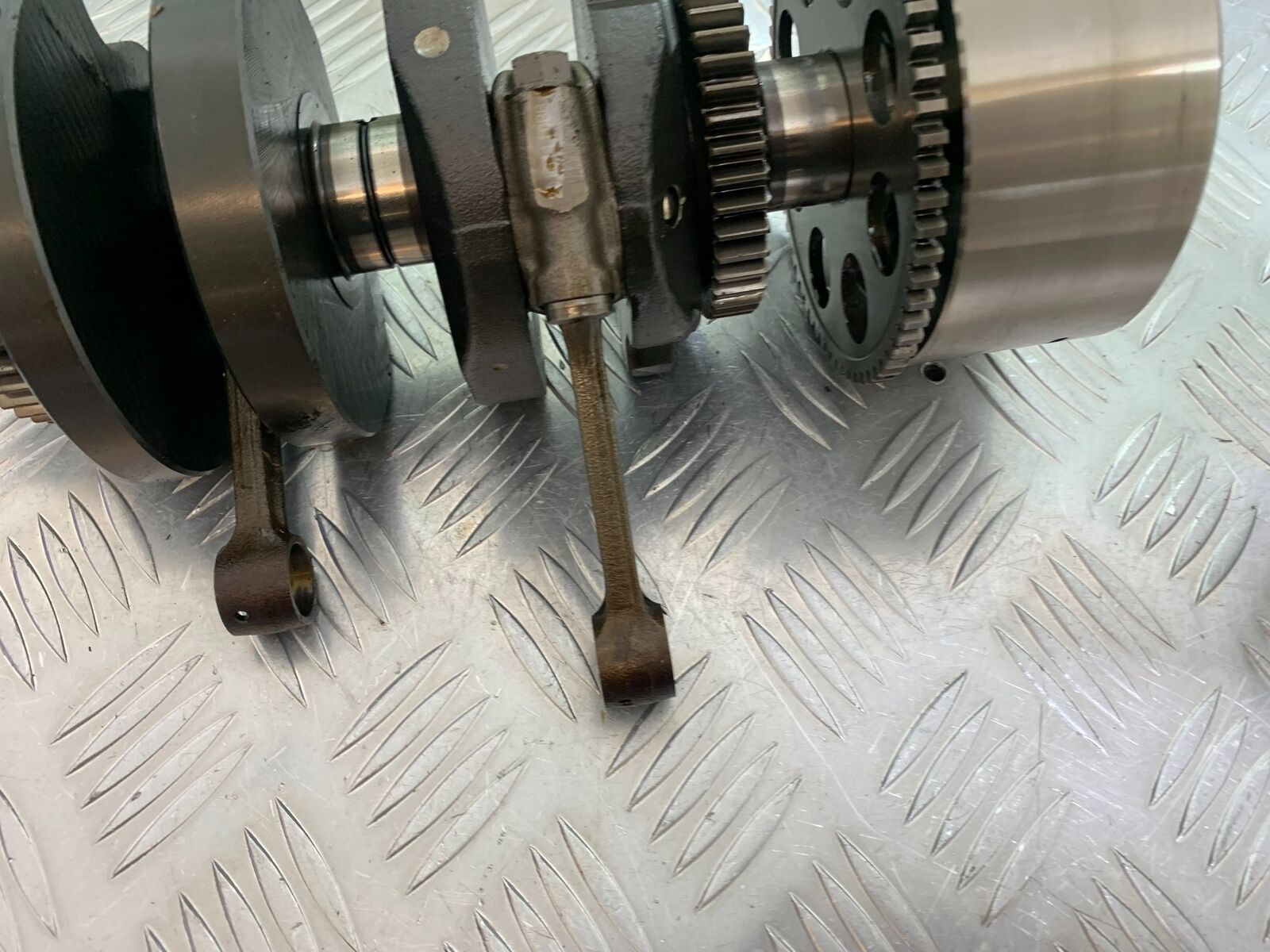 KAWASAKI NINJA 650 CRANKSHAFT  YEAR 2017-2019 (CMB1018)