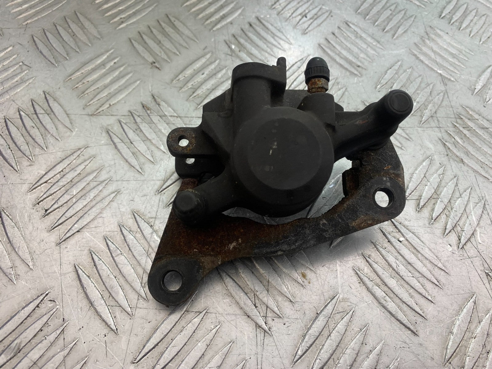YAMAHA NMAX-125 N MAX 125 REAR BRAKE CALIPER  YEAR 2015-2020  (CMB1231)