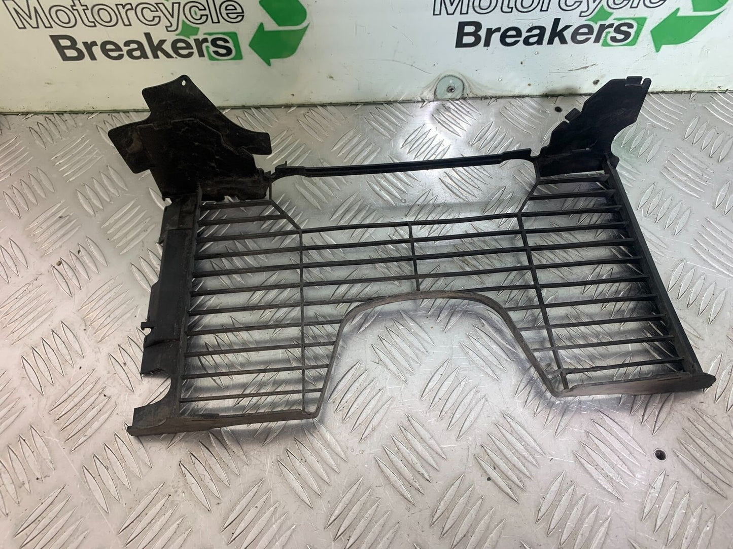 HONDA CBR600 CBR 600 F2 RADIATOR GRILL YEAR 1991-1993 (CMB1114)