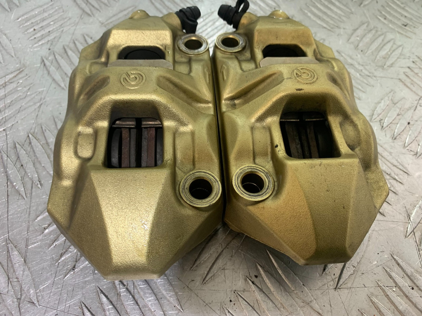 APRILIA RSV4 FACTORY BREMBO FRONT CALIPERS   YEAR 2009-2012 (CMB1224)
