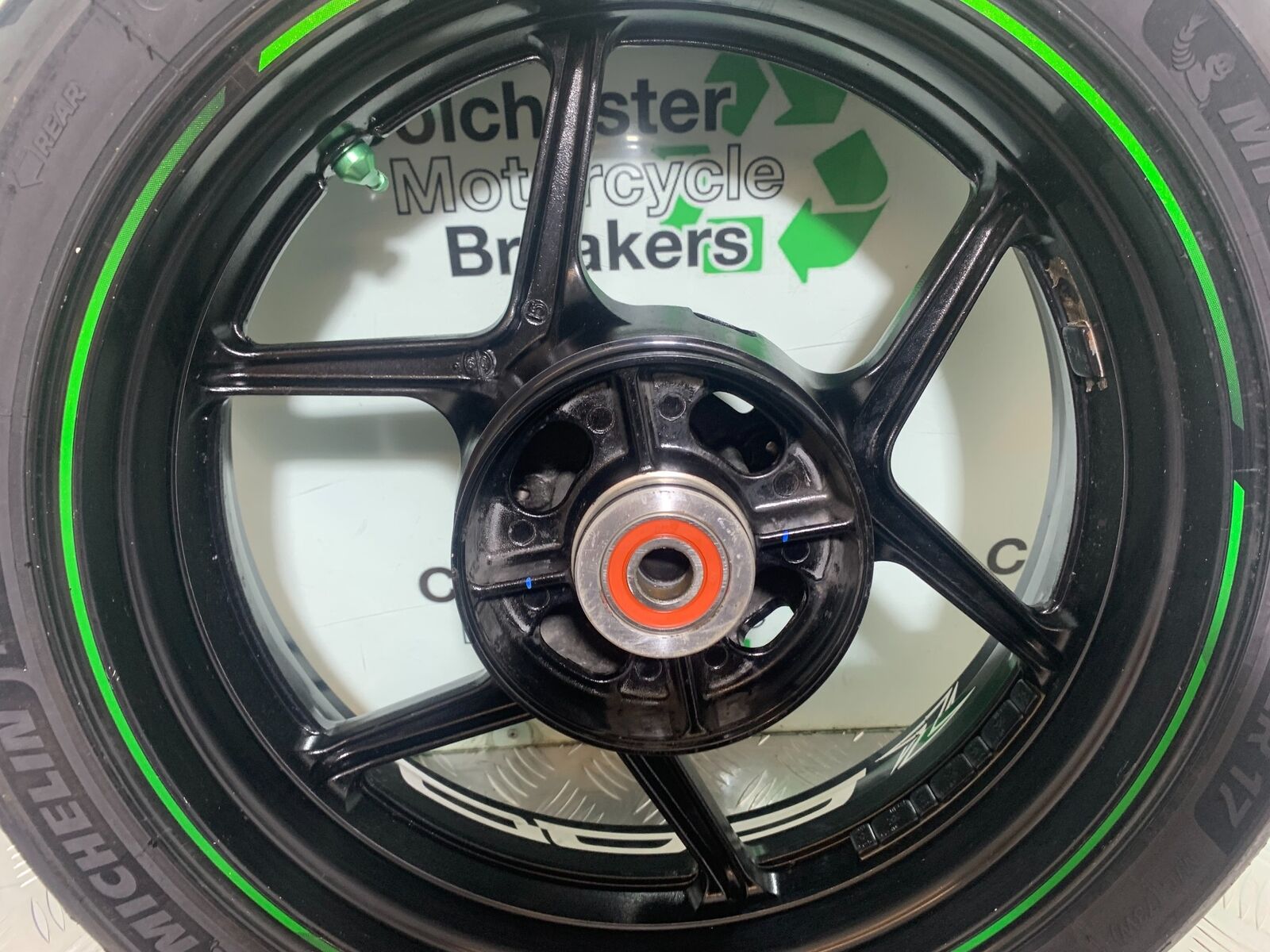 KAWASAKI Z800 Z 800 REAR WHEEL  YEAR 2013-2017 (CMB1059)