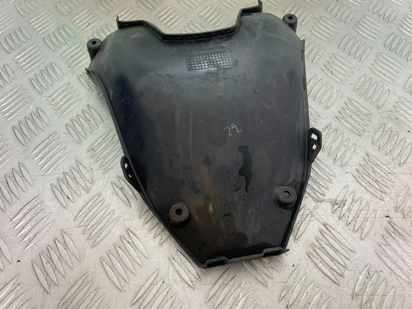 YAMAHA YZF-R125 YZF 125 FAIRING V-PIECE  YEAR 2019-2022 (CMB1263)