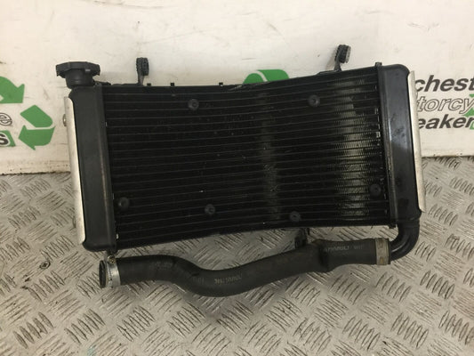 DUCATI MONSTER S4 916 RADIATOR   YEAR 2001 STOCK (755)