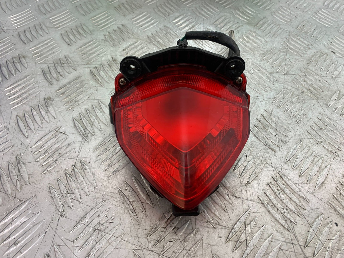 HONDA CB500 F CB500F REAR LIGHT  YEAR 2013-2015  (CMB1235)