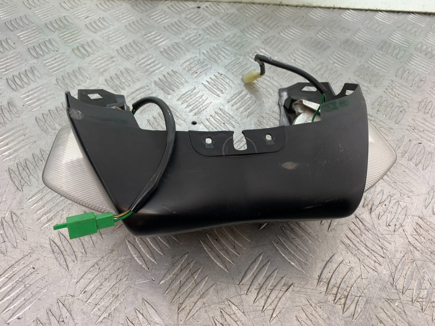 KAWASAKI GTR1400 GTR 1400 REAR INDICATORS AND PANEL YEAR 2007-2009 (CMB1306)