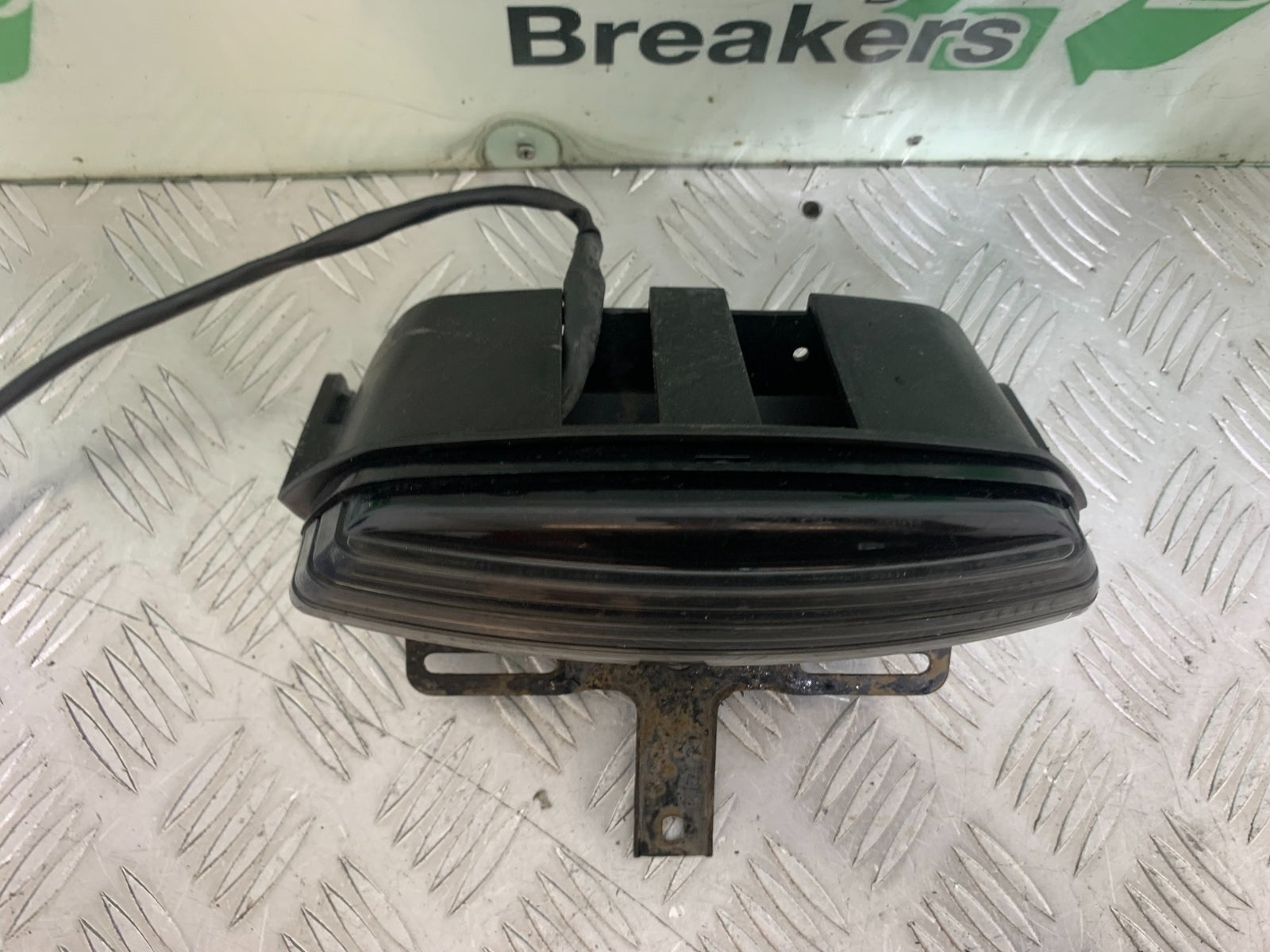 HARLEY DAVIDSON FXS BLACKLINE 1585 REAR LIGHT YEAR 2012 (CMB1147)