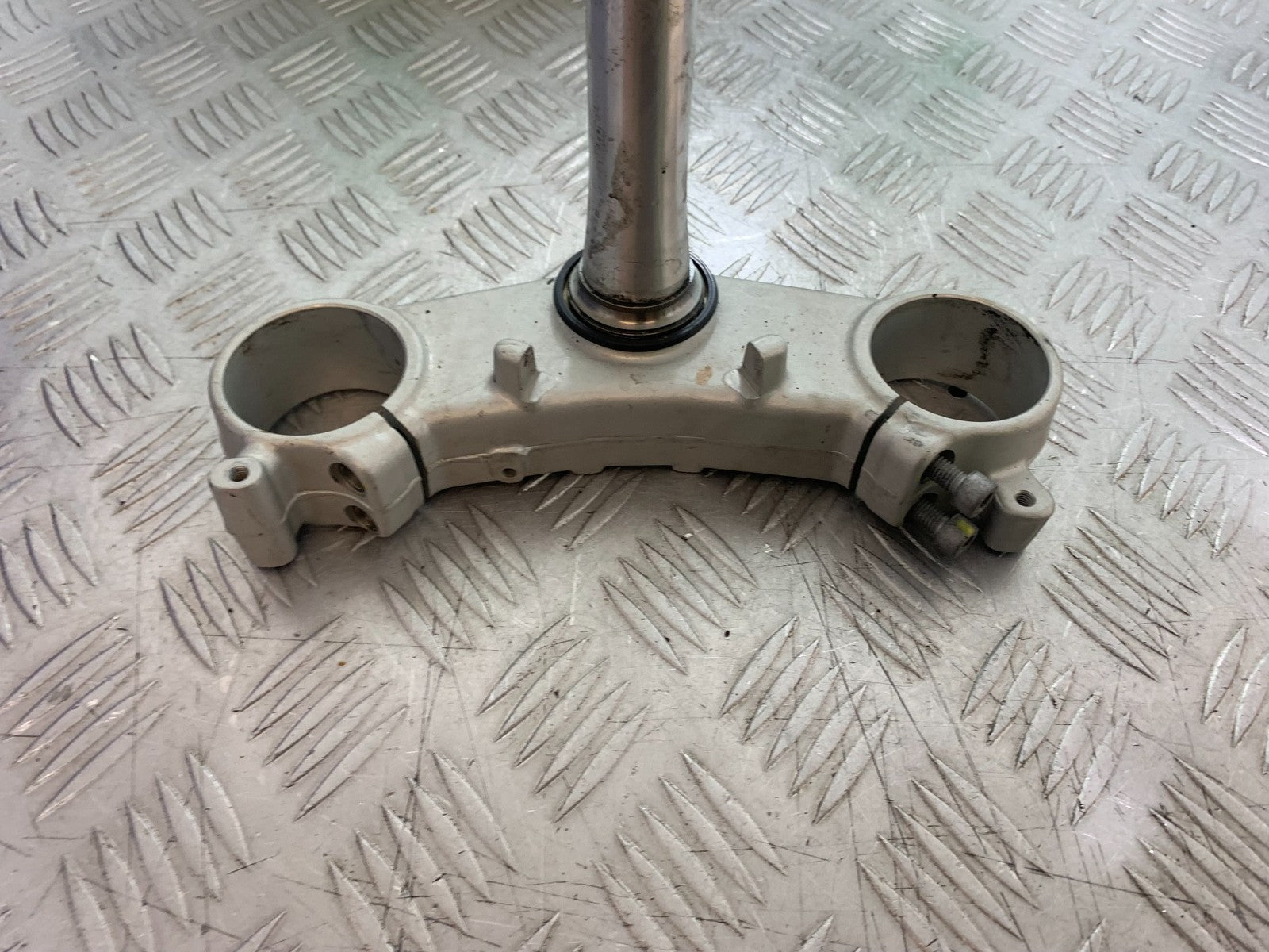 APRILIA RSV4 FACTORY BOTTOM YOKE  YEAR 2009-2012 (CMB1224)