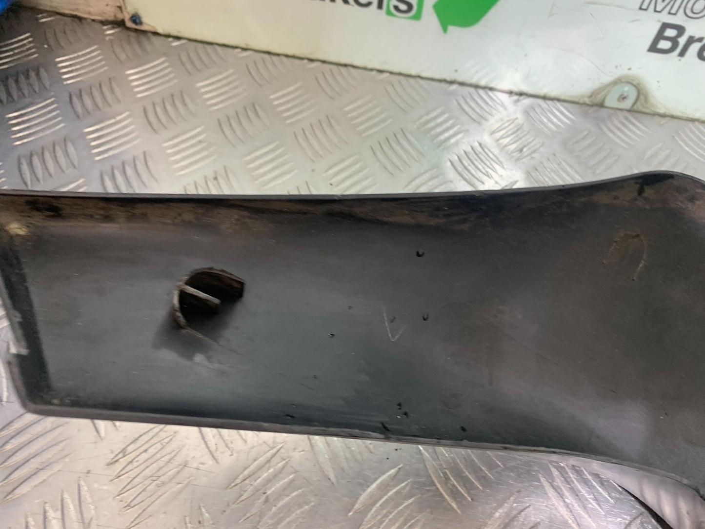 SUZUKI GSXR600 GSXR 600 SRAD LEFT SEAT PANEL   YEAR 1997-2000 (CMB1276)