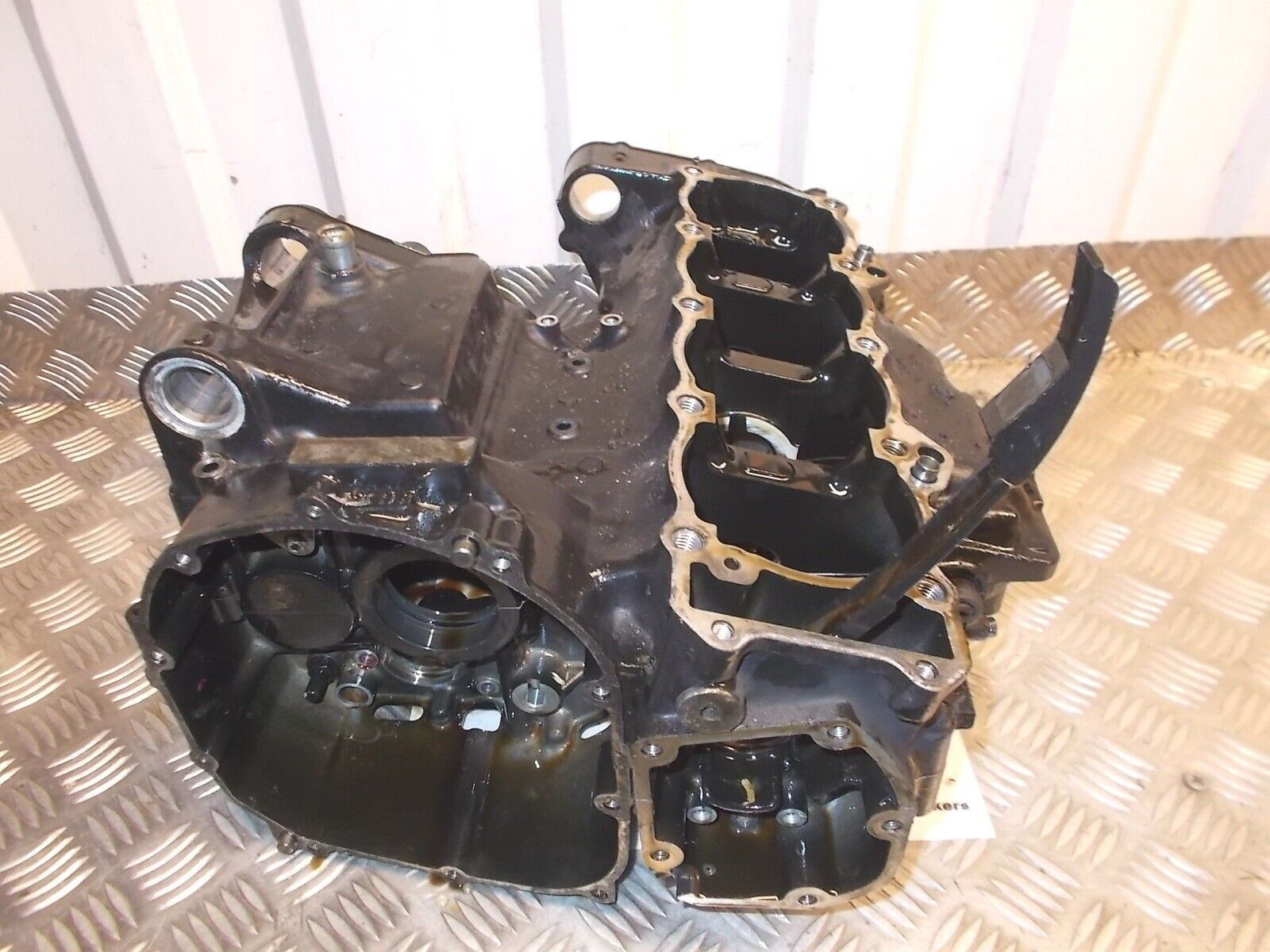 KAWASAKI Z1000 SX CRANK CASINGS   YEAR 2012
