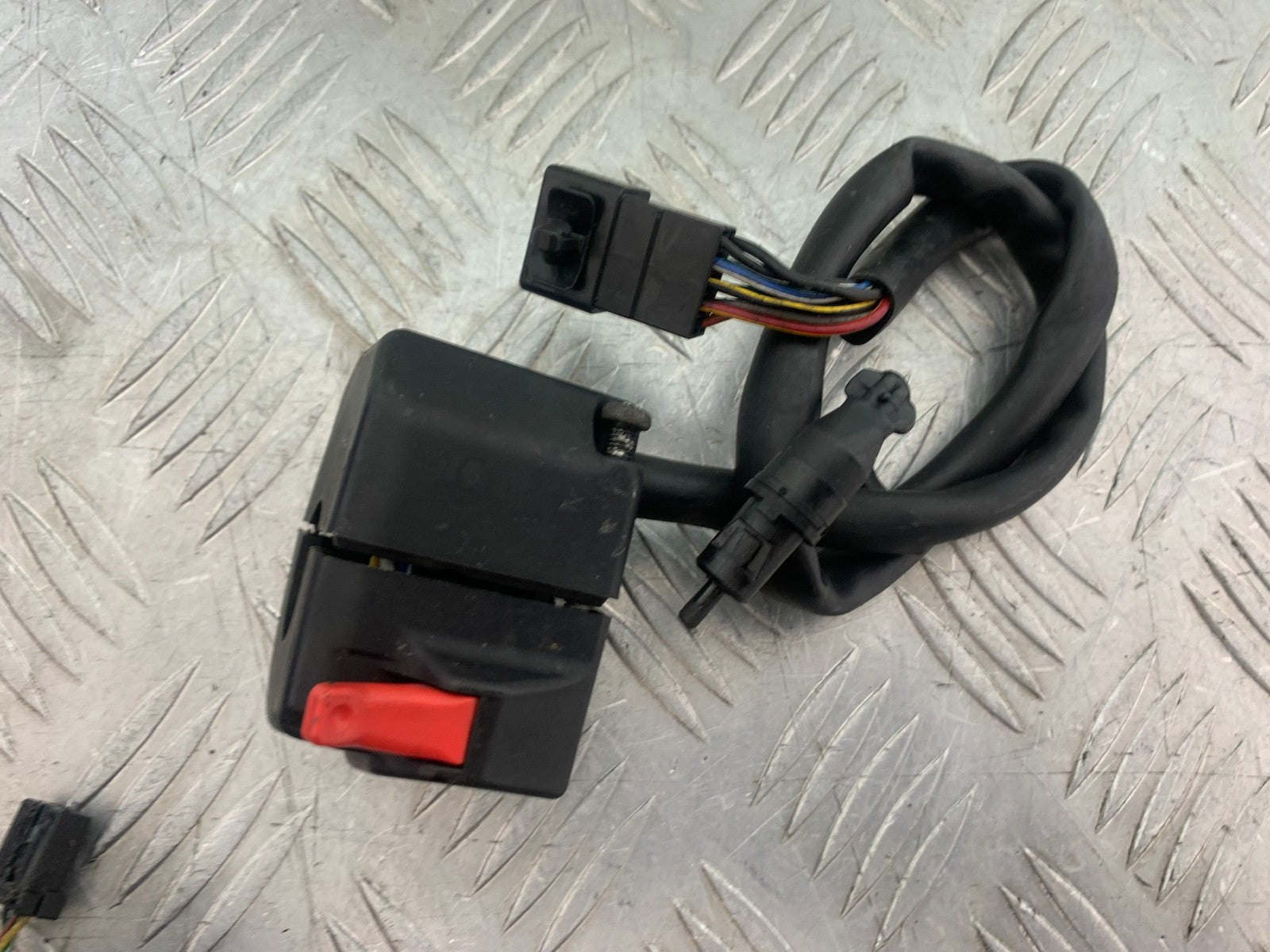 TRIUMPH 675 STREET TRIPLE LEFT SWITCH GEAR   2013-2016 (CMB1186)