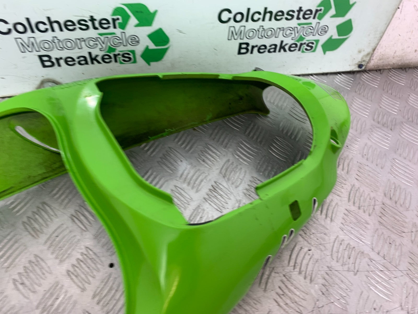 KAWASAKI ZX9R ZX9 R TAIL PIECE  YEAR 1998-1999 (CMB1329)