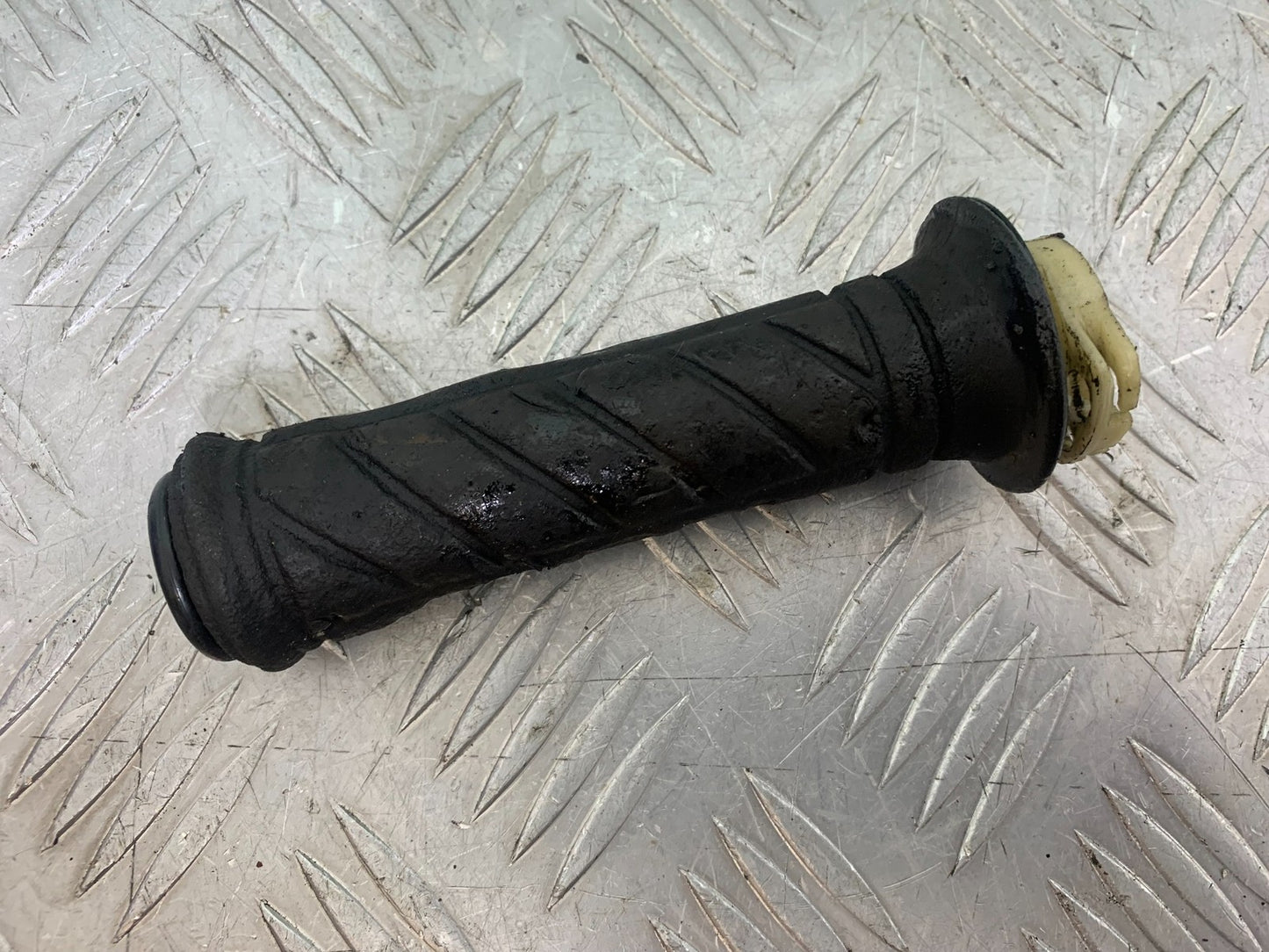 HONDA GL500 GL 500 SILVERWING THROTTLE TWIST GRIP  YEAR 1981-82 (CMB1168)