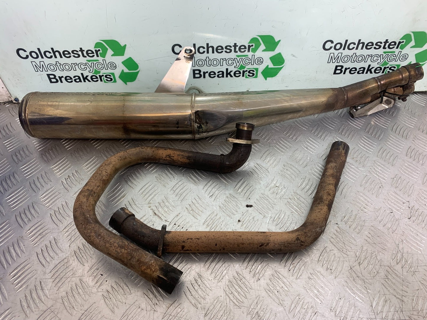 HONDA NT650 V DEAUVILLE MOTAD EXHAUST   YEAR 1999 (CMB1268)