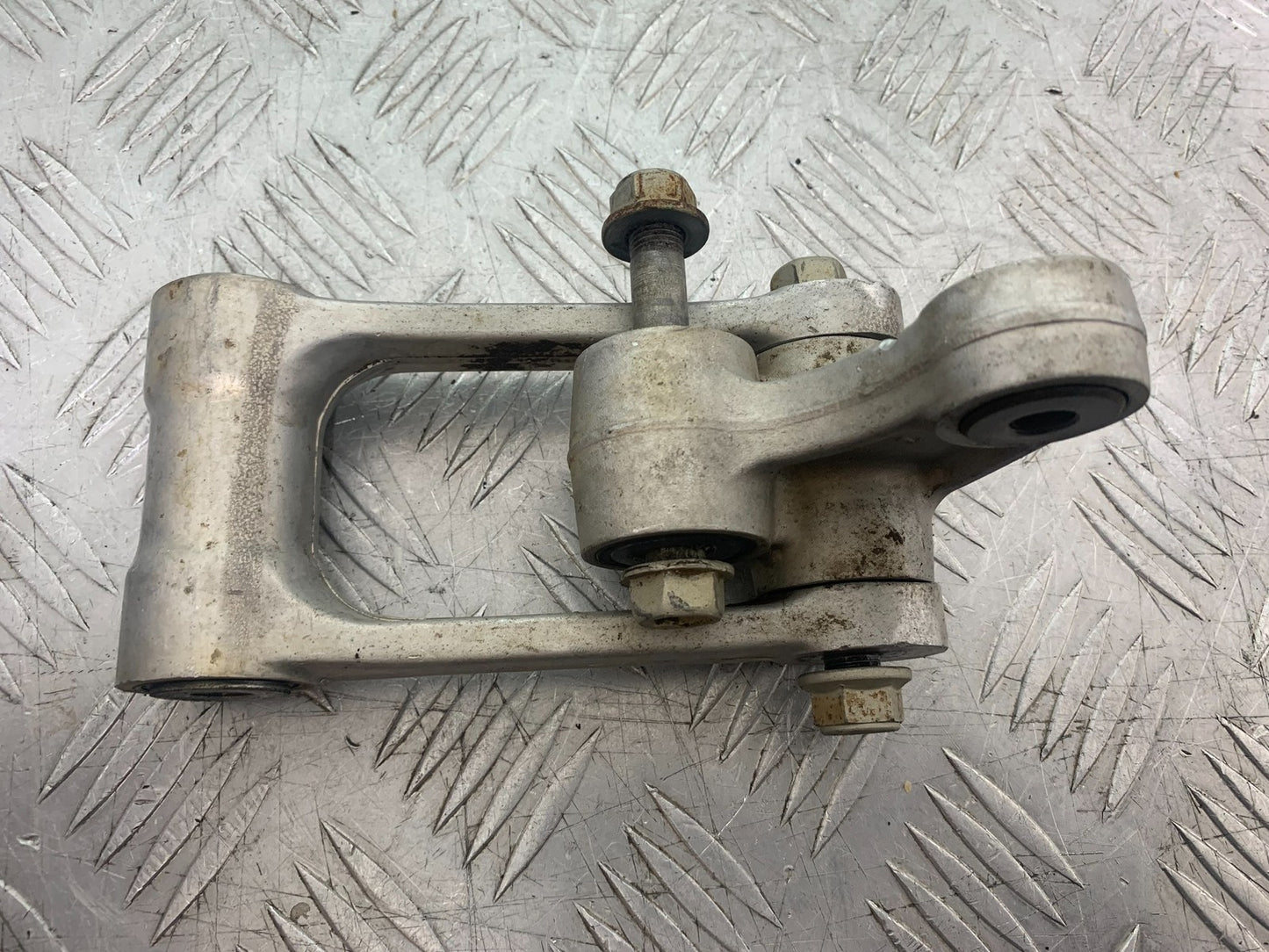 KAWASAKI KXF250 KXF 250 REAR SHOCK LINKAGE YEAR 2006-2008 (CMB1309)