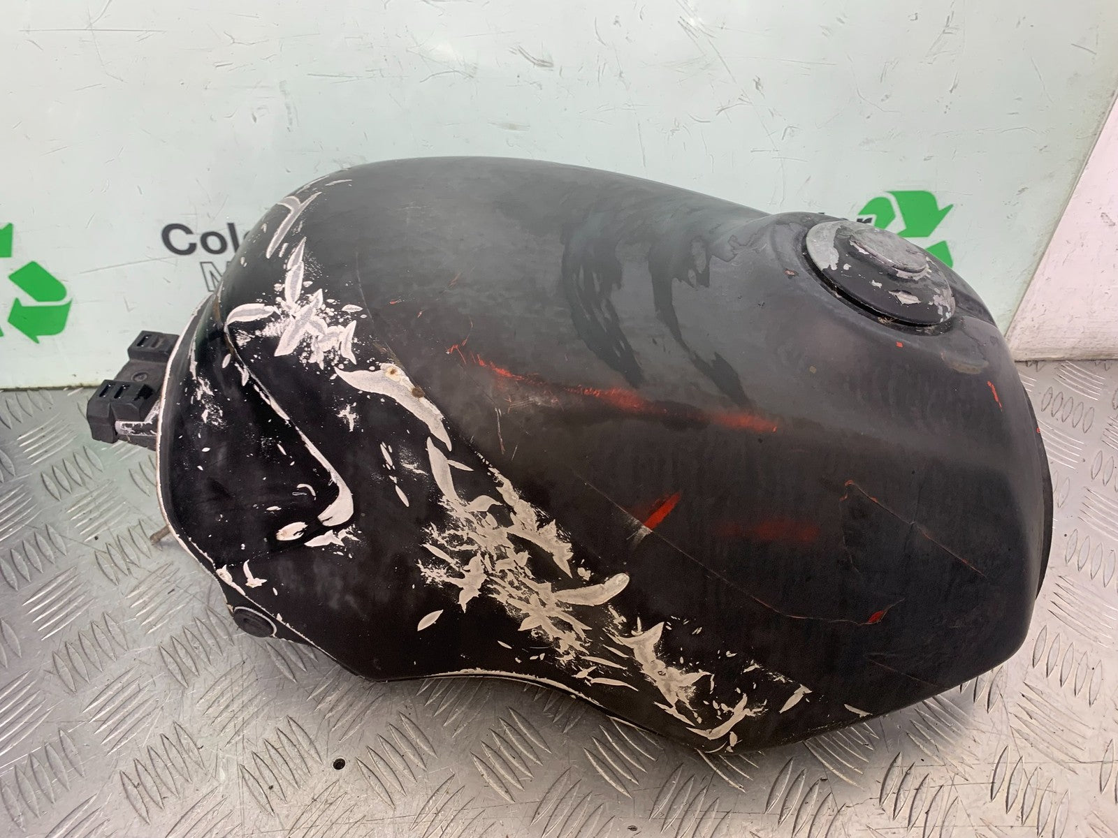 HONDA VF500 VF 500 PETROL TANK  YEAR 1985-1987