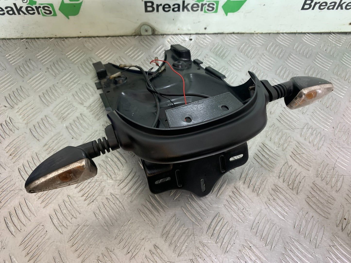 TRIUMPH SPEED TRIPLE R 1050 TAIL TIDY AND NDICATORS   2009 (CMB1183)