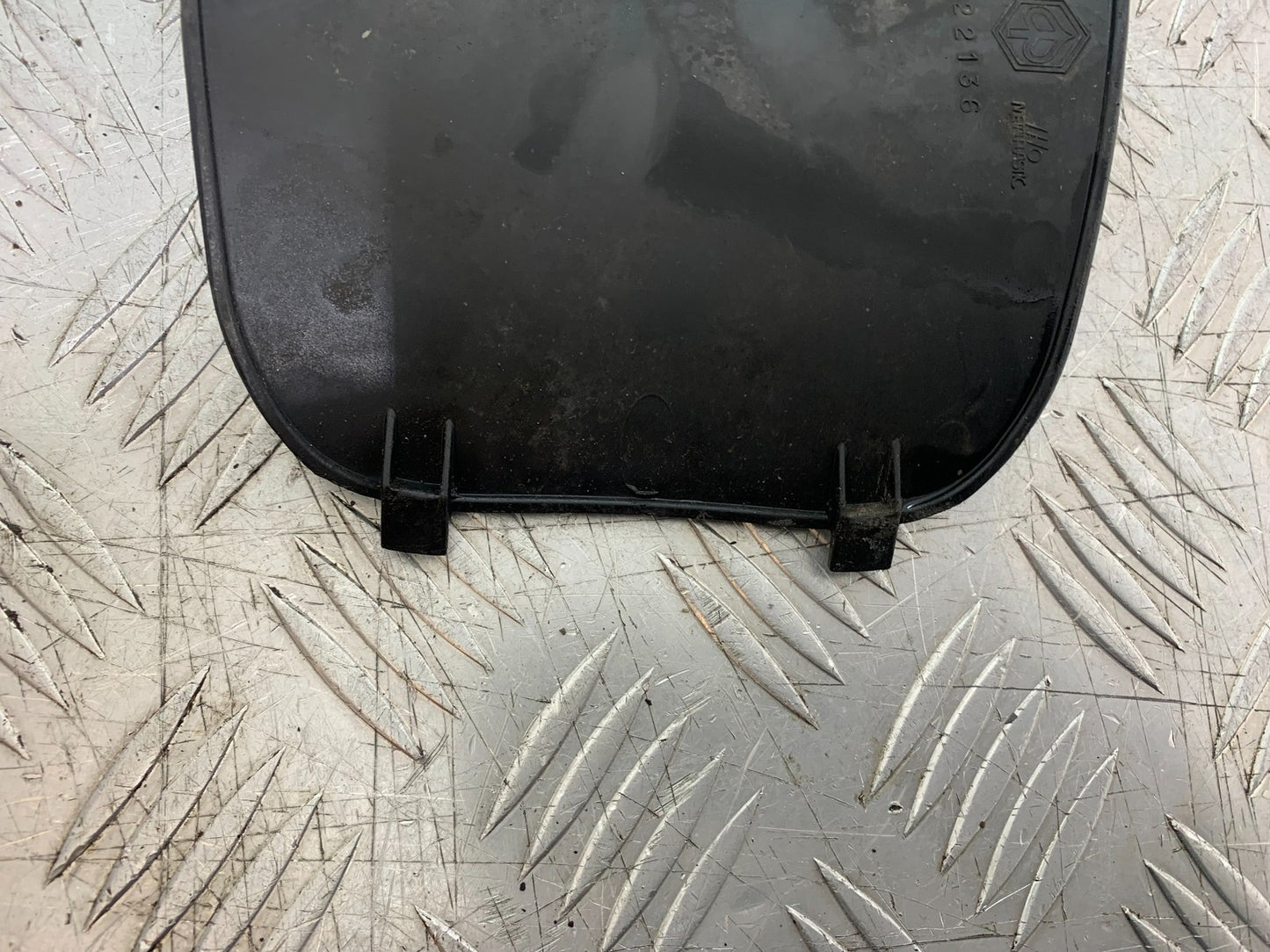 PIAGGIO VESPA LX50 LX S 50 INFILL PANEL  YEAR 2007-2016 (CMB1290)