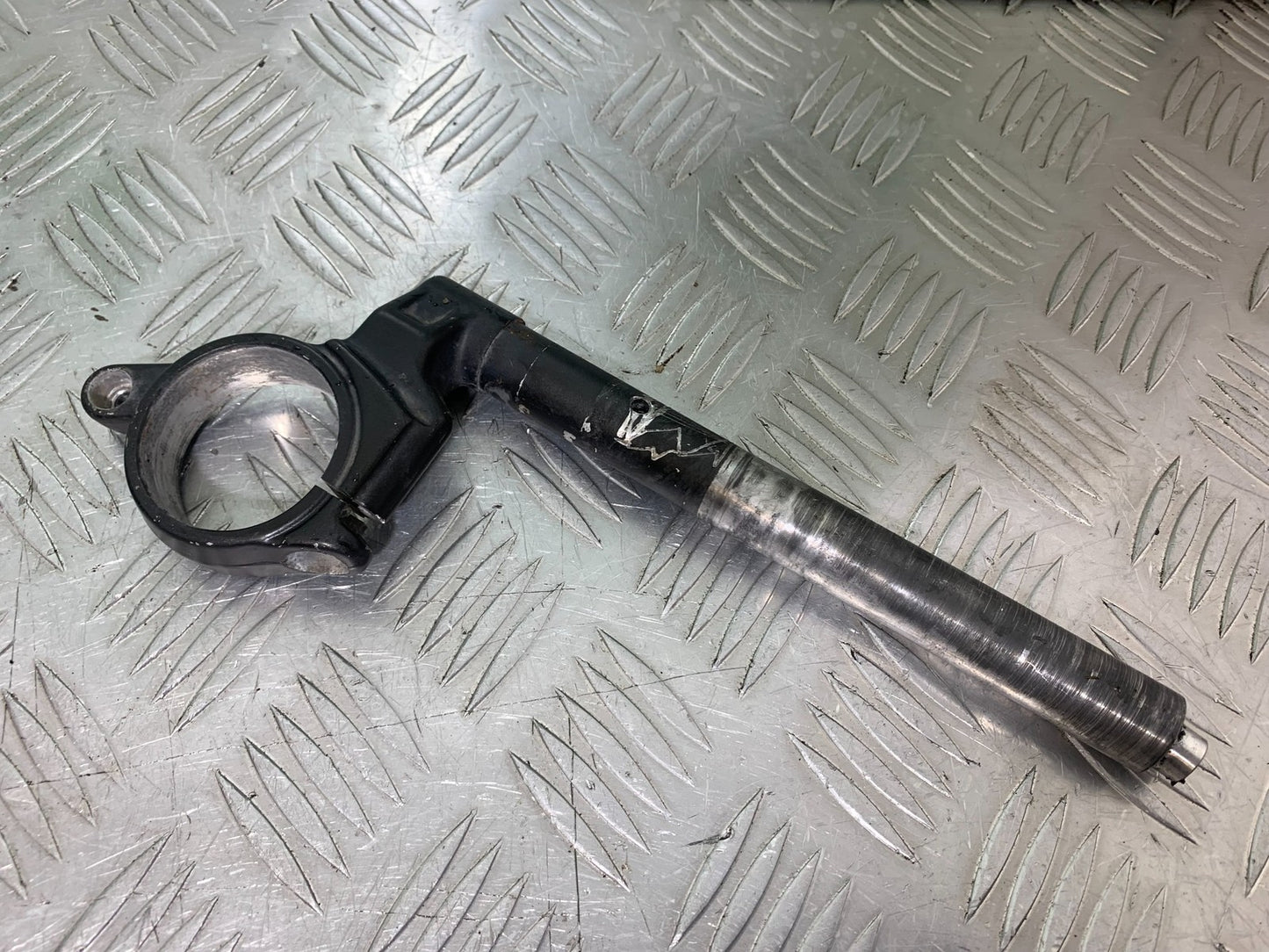 YAMAHA YZF-R125 YZF 125 RIGHT HANDLEBAR  YEAR 2019-2022 (CMB1263)
