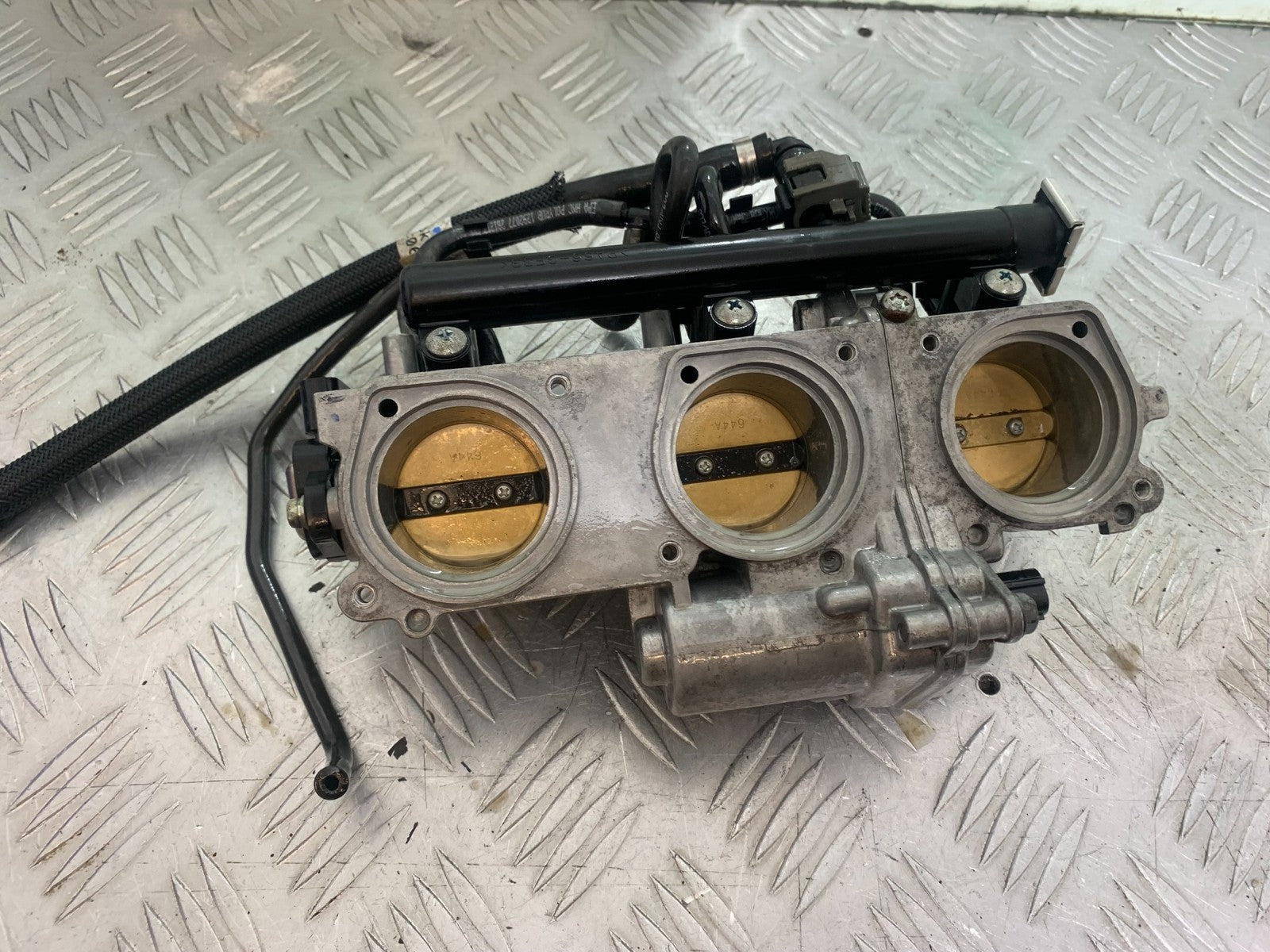 TRIUMPH TIGER 800 XRT THROTTLE BODIES   2018-2020 (CMB1193)