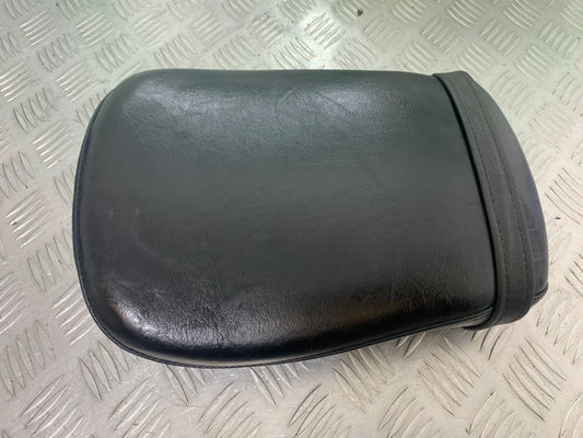 YAMAHA XVS 1100 DRAGSTAR REAR SEAT  YEAR 2000-2007 (CMB1108)