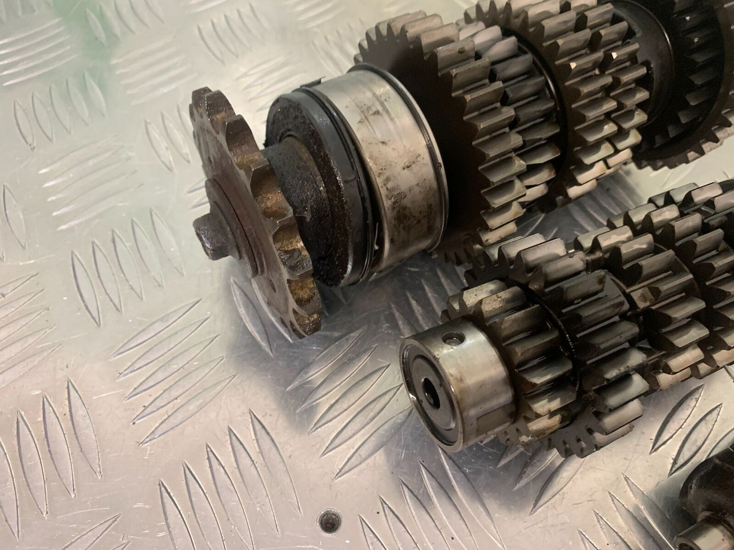 HONDA CBR1100 BLACKBIRD GEARBOX  YEAR 1999-05 (STOCK 961)
