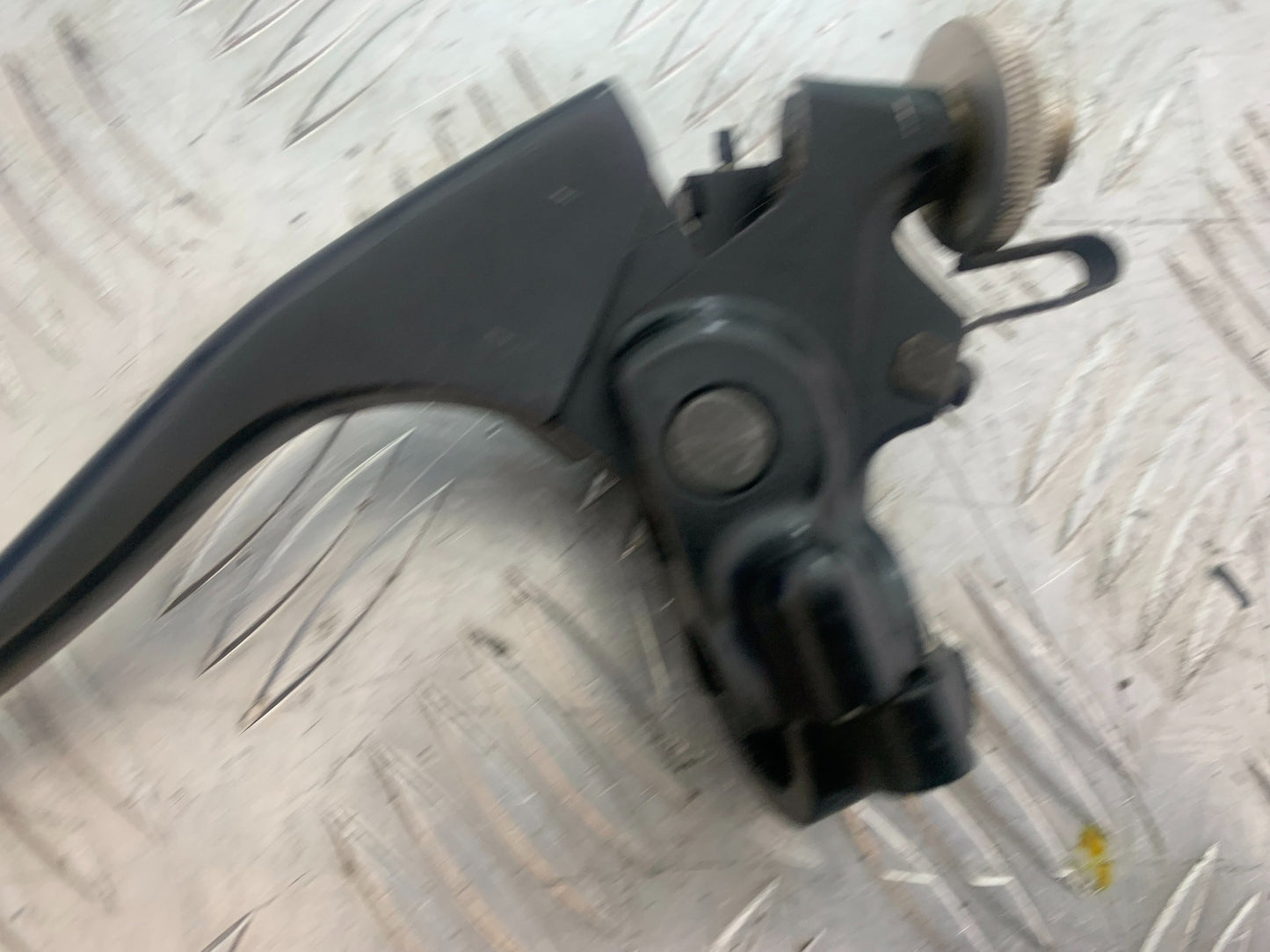 KAWASAKI ZX6R ZX6 R P7F P8F CLUTCH LEVER AND BRACKET YEAR 2007-08 (CMB1165)