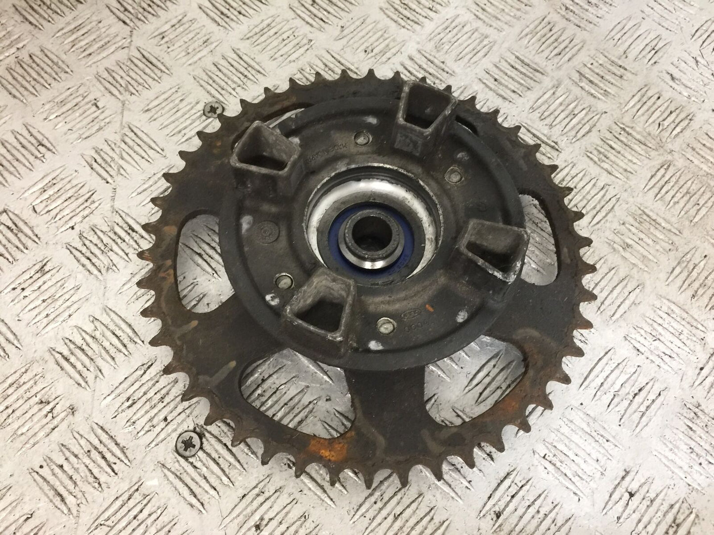 KAWASAKI ER6 F REAR SPROCKET CARRIER  YEAR 2006-2008 (STOCK 873)