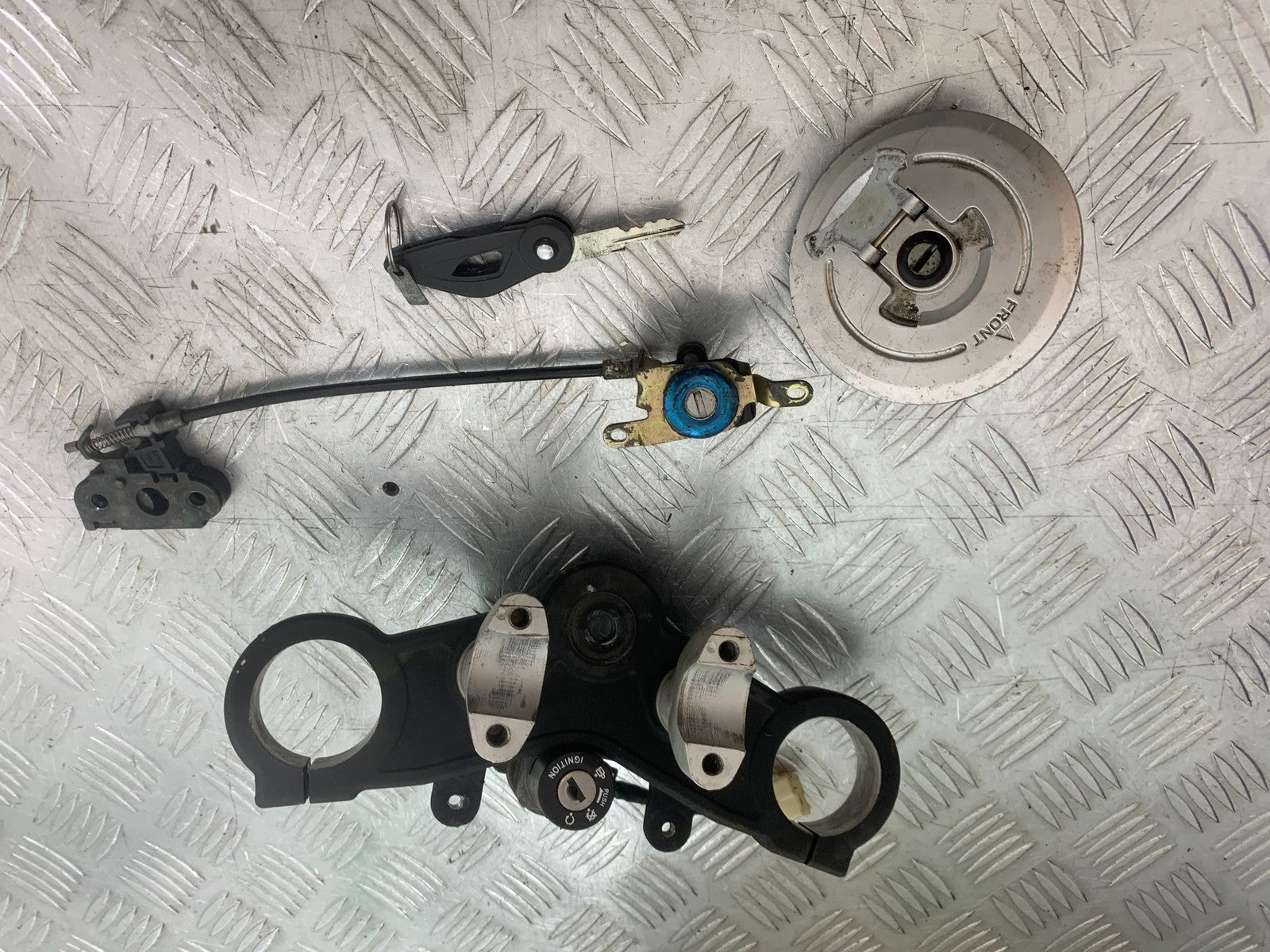 BENELLI BN125 BN 125 LOCKS AND KEY  YEAR 2018-2021 (CMB1245)