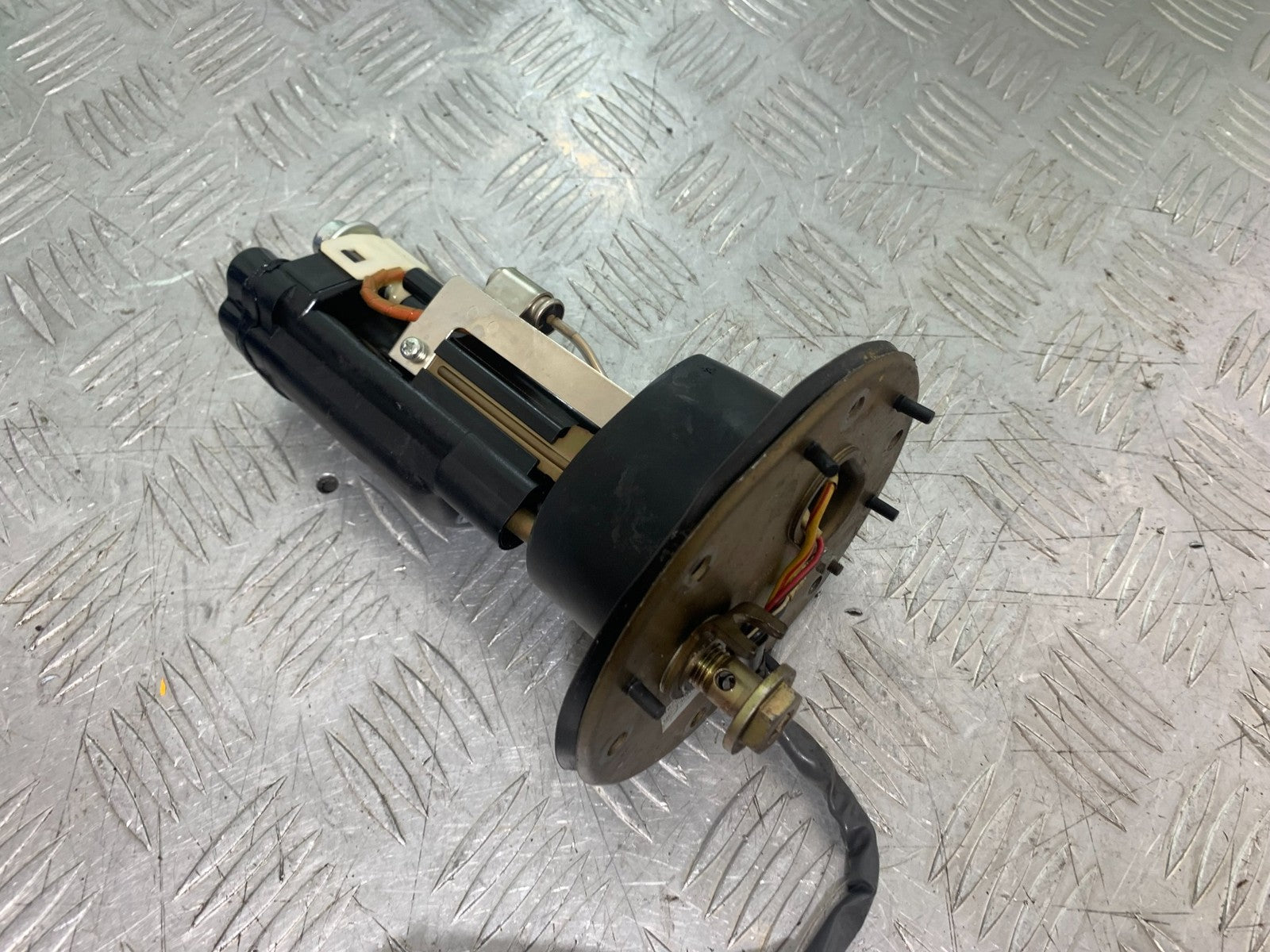 HONDA CBR1000 rr FIREBLADE PETROL PUMP  YEAR 2006 (CMB1220)