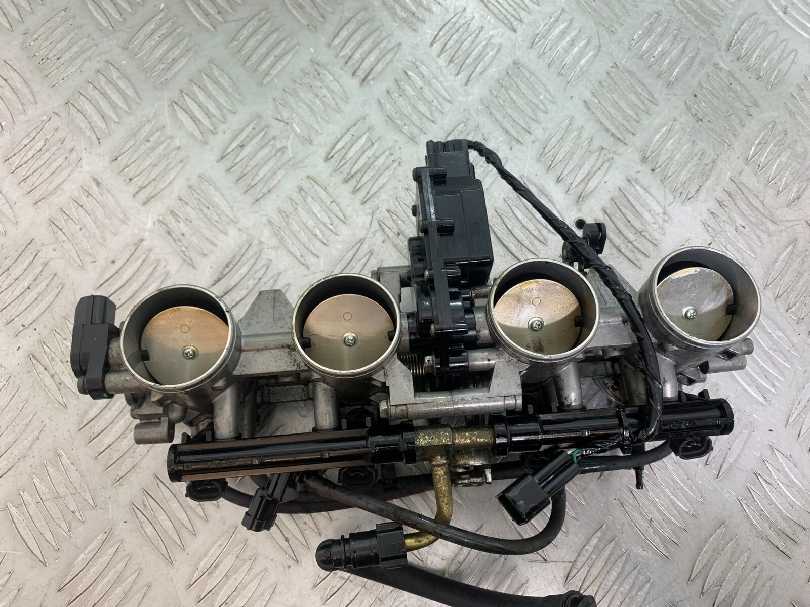 KAWASAKI Z750 Z 750 THROTTLE BODIES  YEAR 2004-2006  (CMB1104)