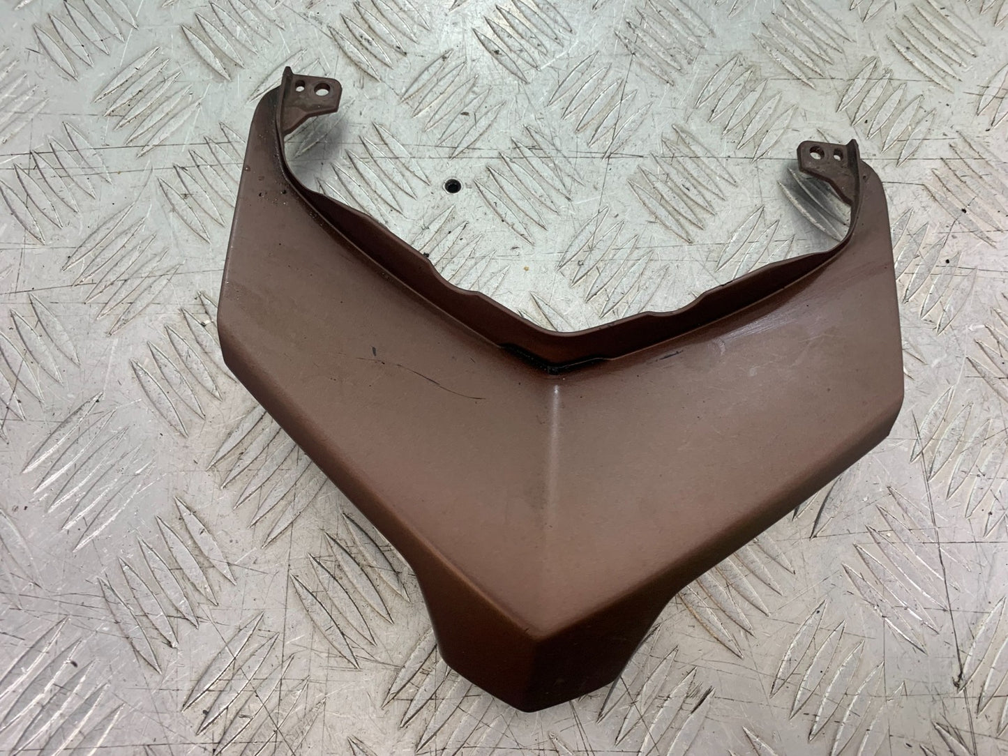 YAMAHA XMAX 300 TAIL PIECE JOINER  YEAR 2017-2020 (CMB1218)