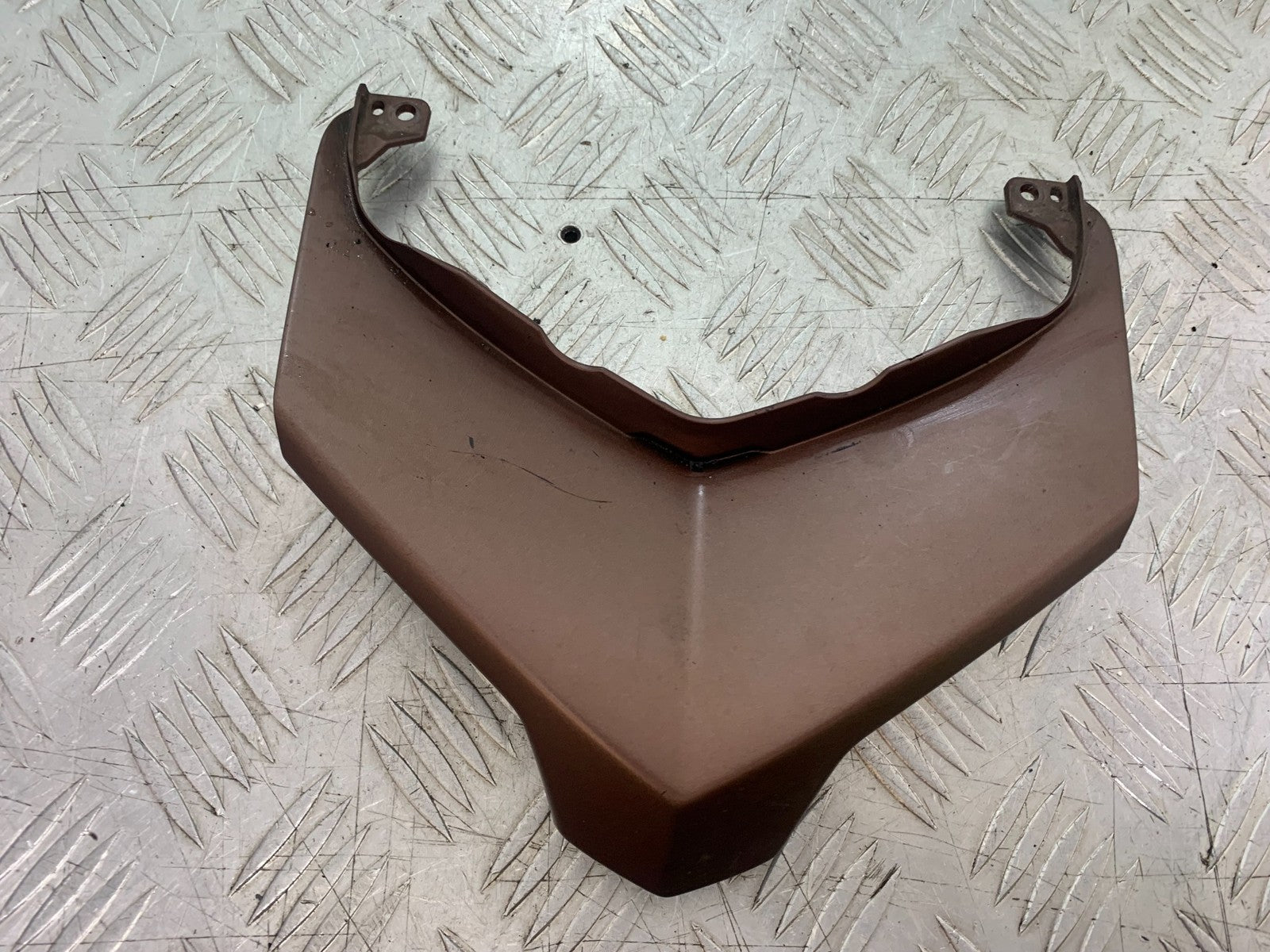 YAMAHA XMAX 300 TAIL PIECE JOINER  YEAR 2017-2020 (CMB1218)