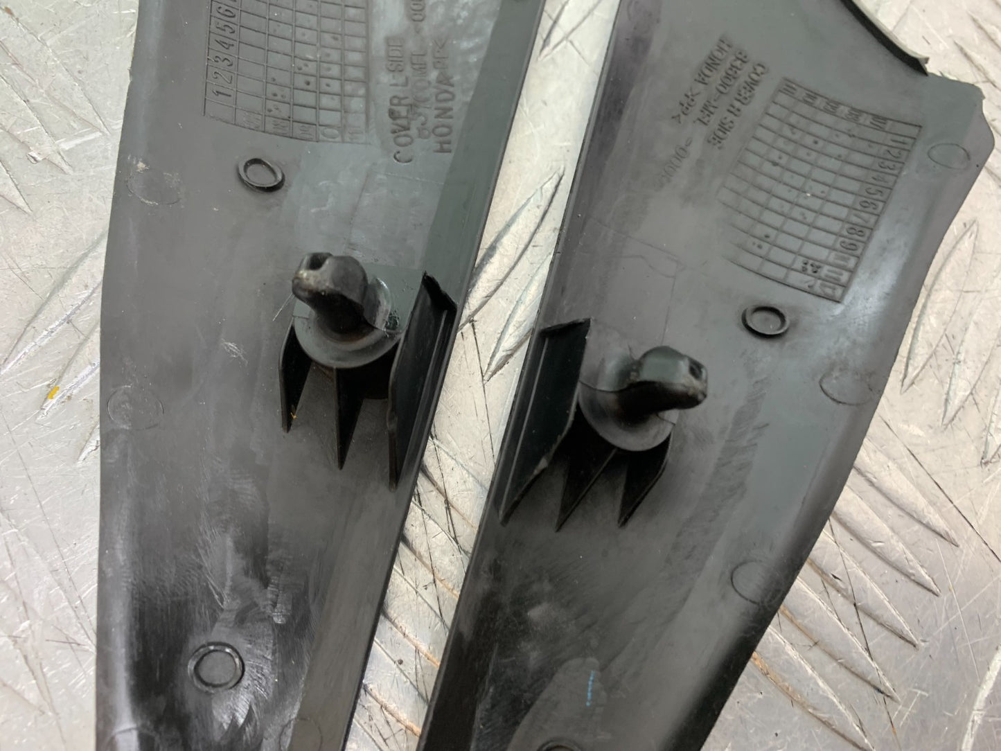 HONDA CBR1000 RR INFILLS PANELS  YEAR  2008-2011 (CMB1330)