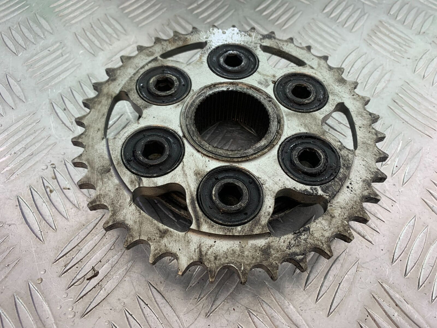 DUCATI 1199 PANIGALE REAR SPROCKET CARRIER YEAR 2012-2014 (CMB1047)