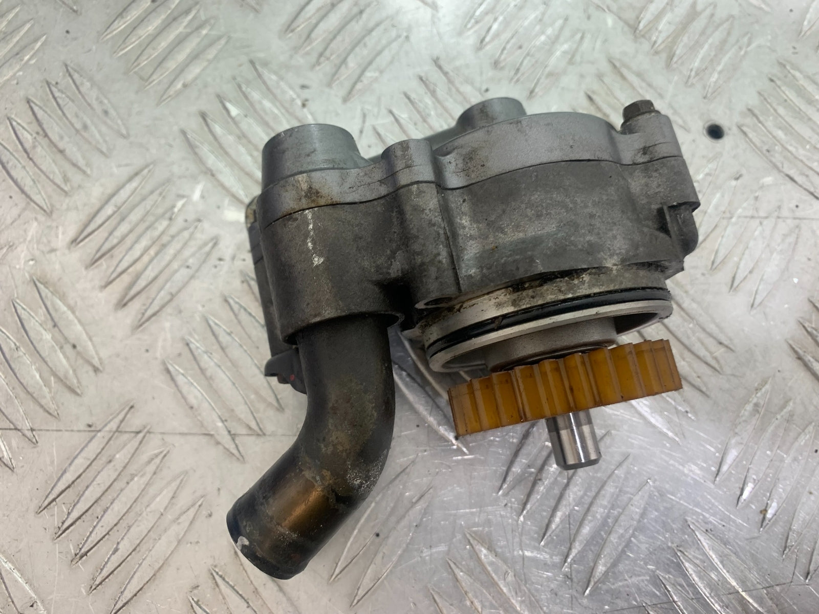 APRILIA 650 PAGASO STRADA WATER PUMP YEAR 2005-2010 (CMB1057)