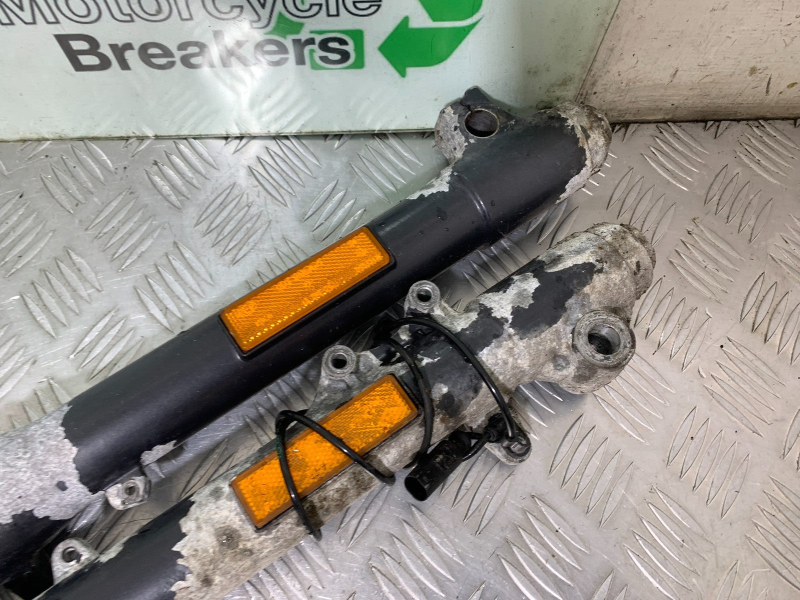 ROYAL ENFIELD HIMALAYAN 411 FORKS  YEAR 2018-2023 (CMB1279)