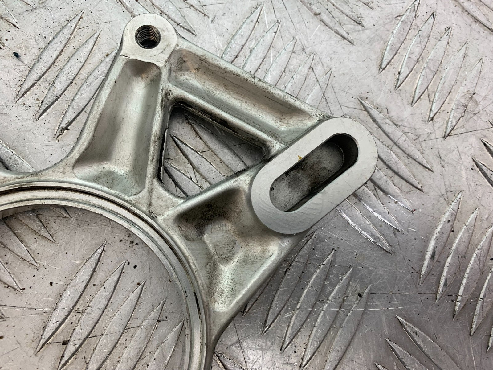 DUCATI 1299 PANIGALE REAR CALIPER BRACKET   YEAR 2016 (CMB 1187)