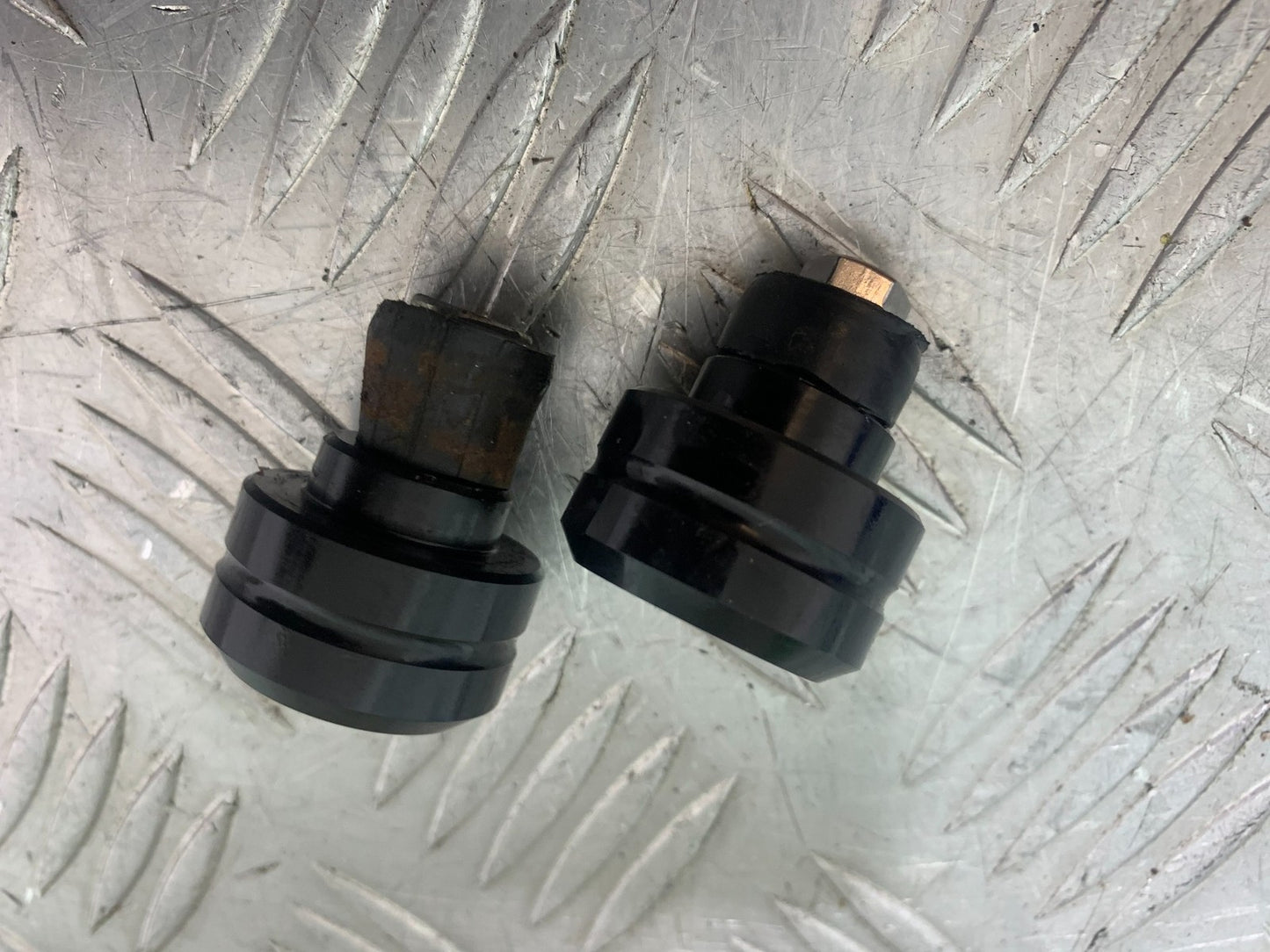 YAMAHA YZF R1 14 B BIG BANG BAR END WEIGHTS  2009-14 (CMB1175)