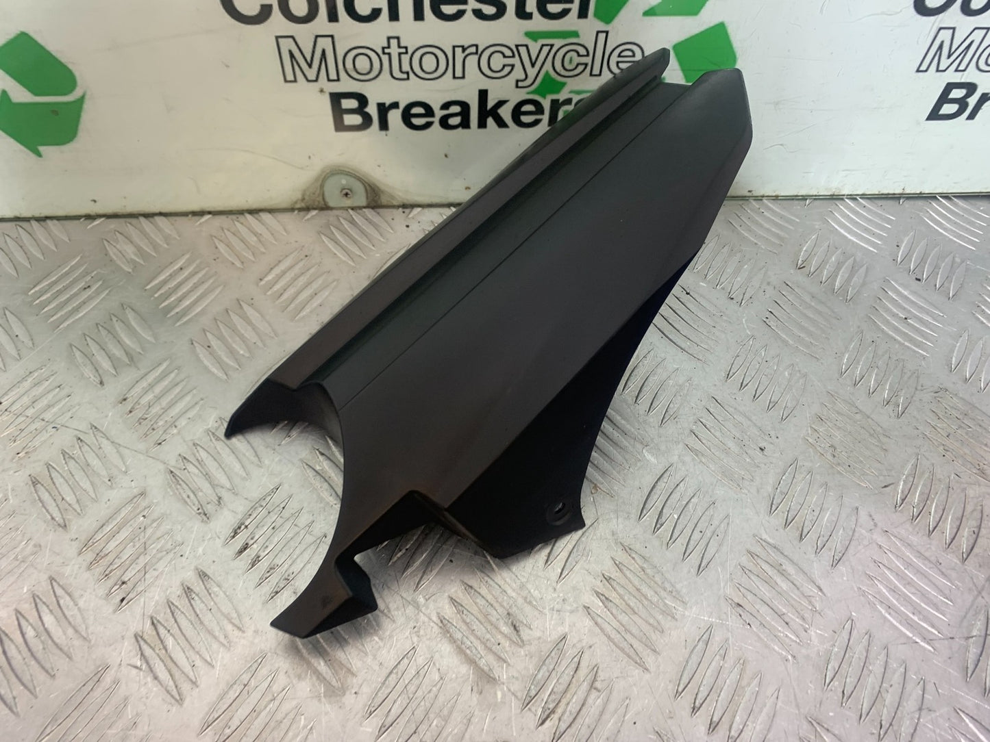 TRIUMPH 675 STREET TRIPLE HUGGER  2013-2016 (CMB1186)