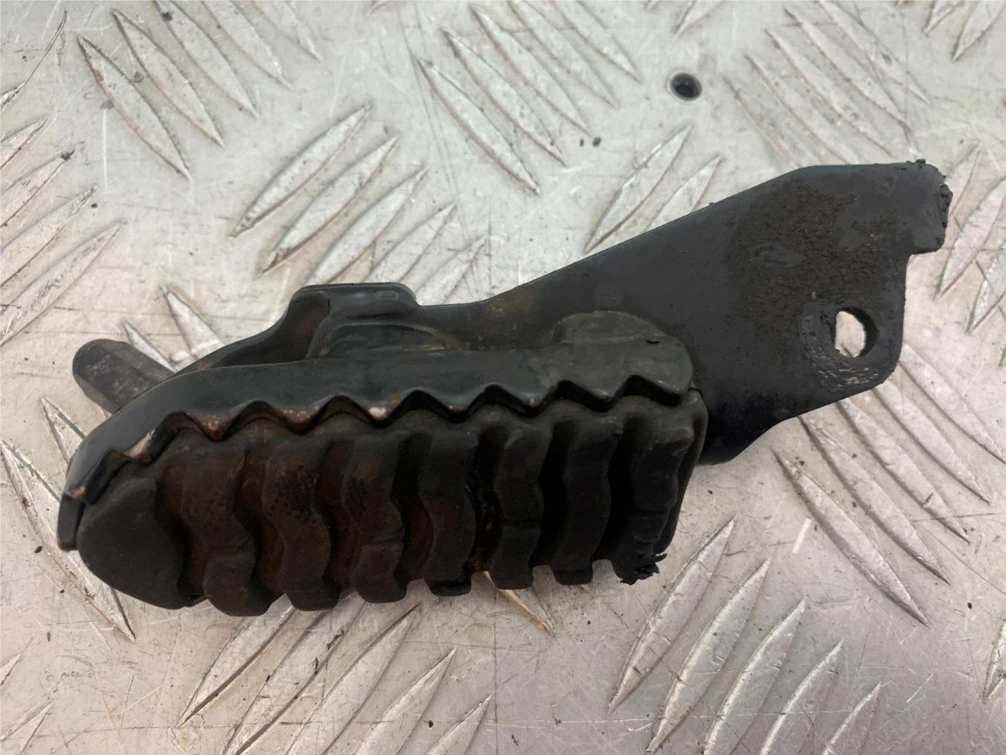 TRIUMPH TIGER 800 XRT FRONT LEFT FOOTPEG  2018-2020 (CMB1193)
